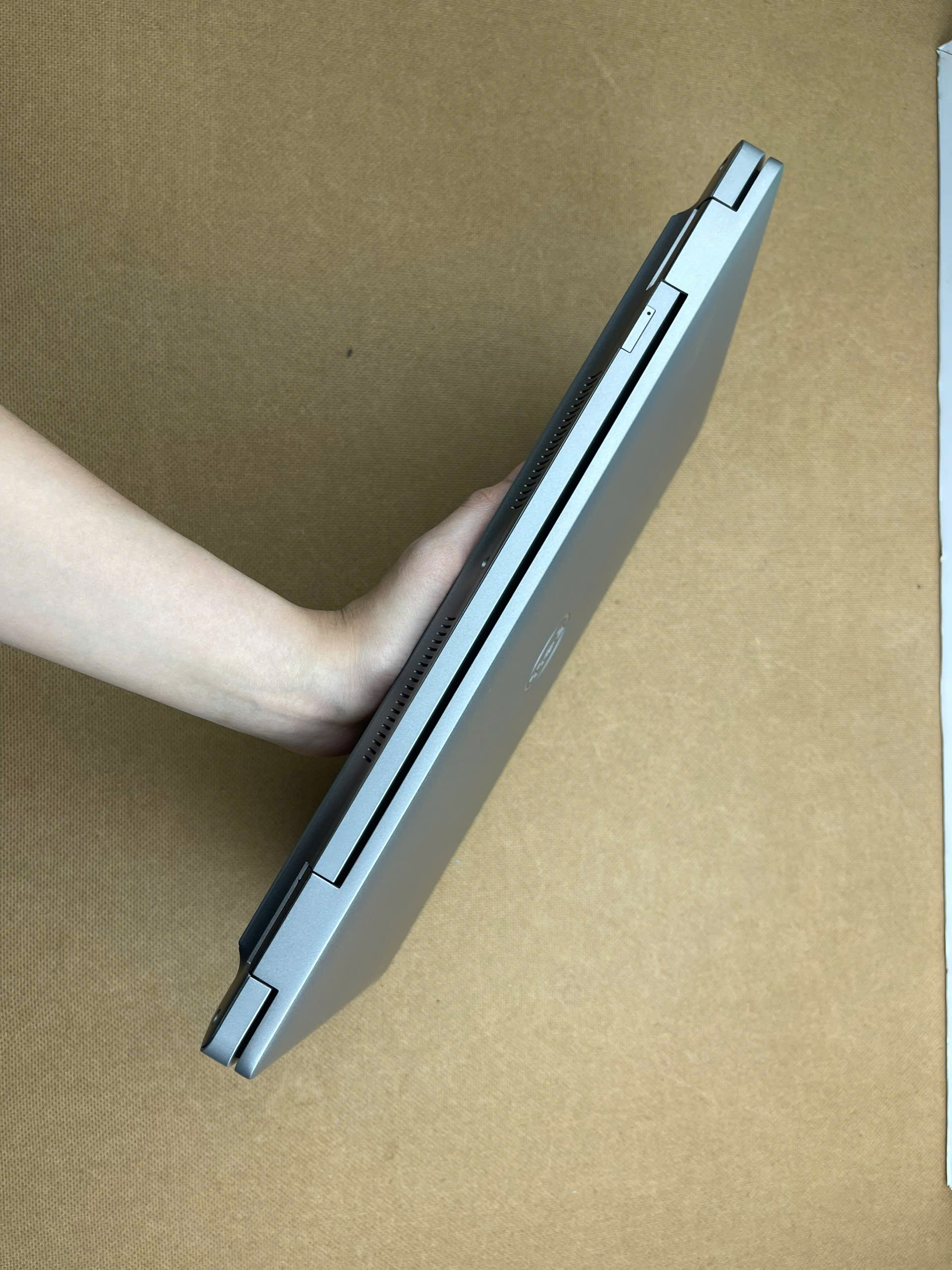 Dell Precision 3561
