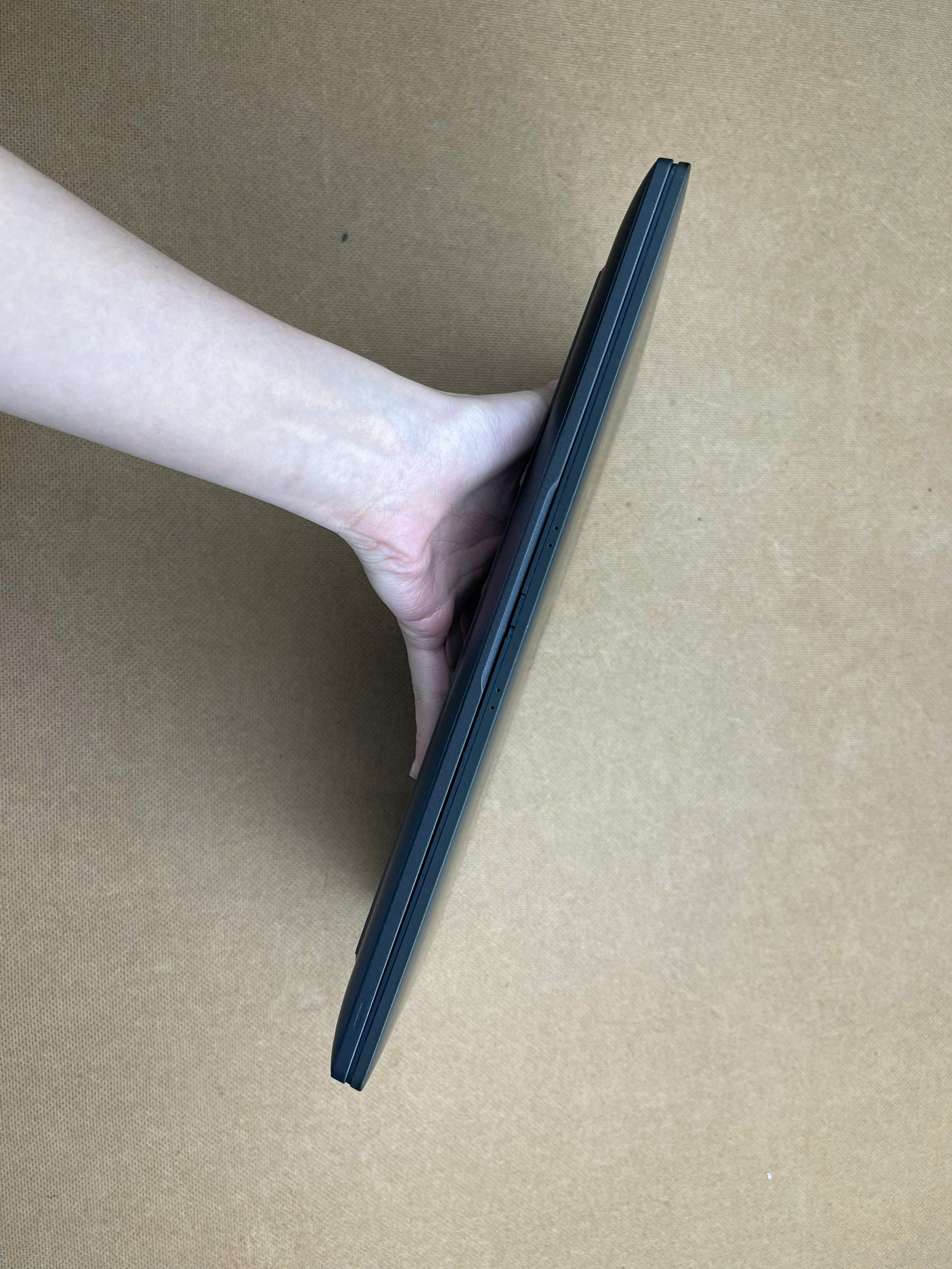 Dell Latitude 7420