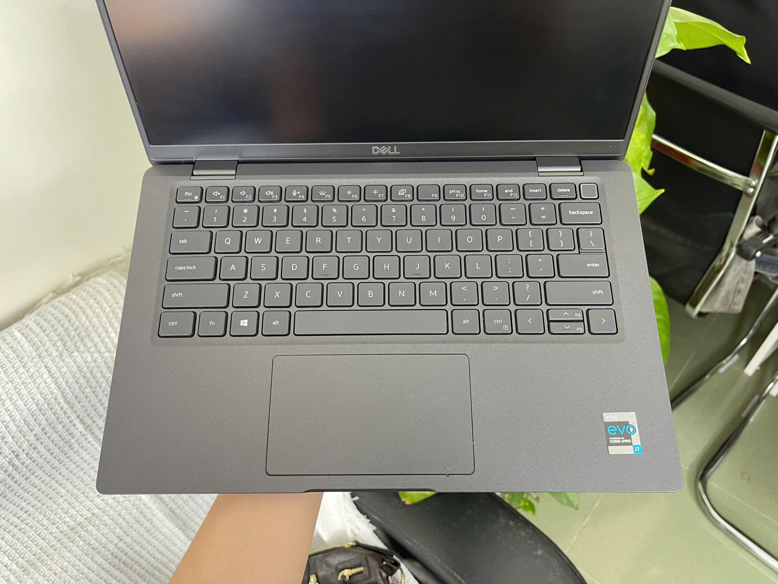 Dell Latitude 7420