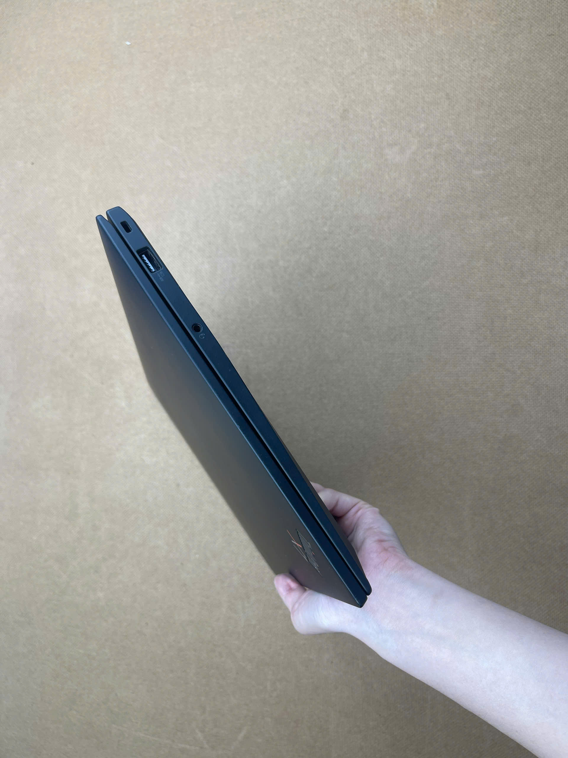 Thinkpad X1 Cacbon G10