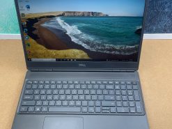 Dell Precision 7560