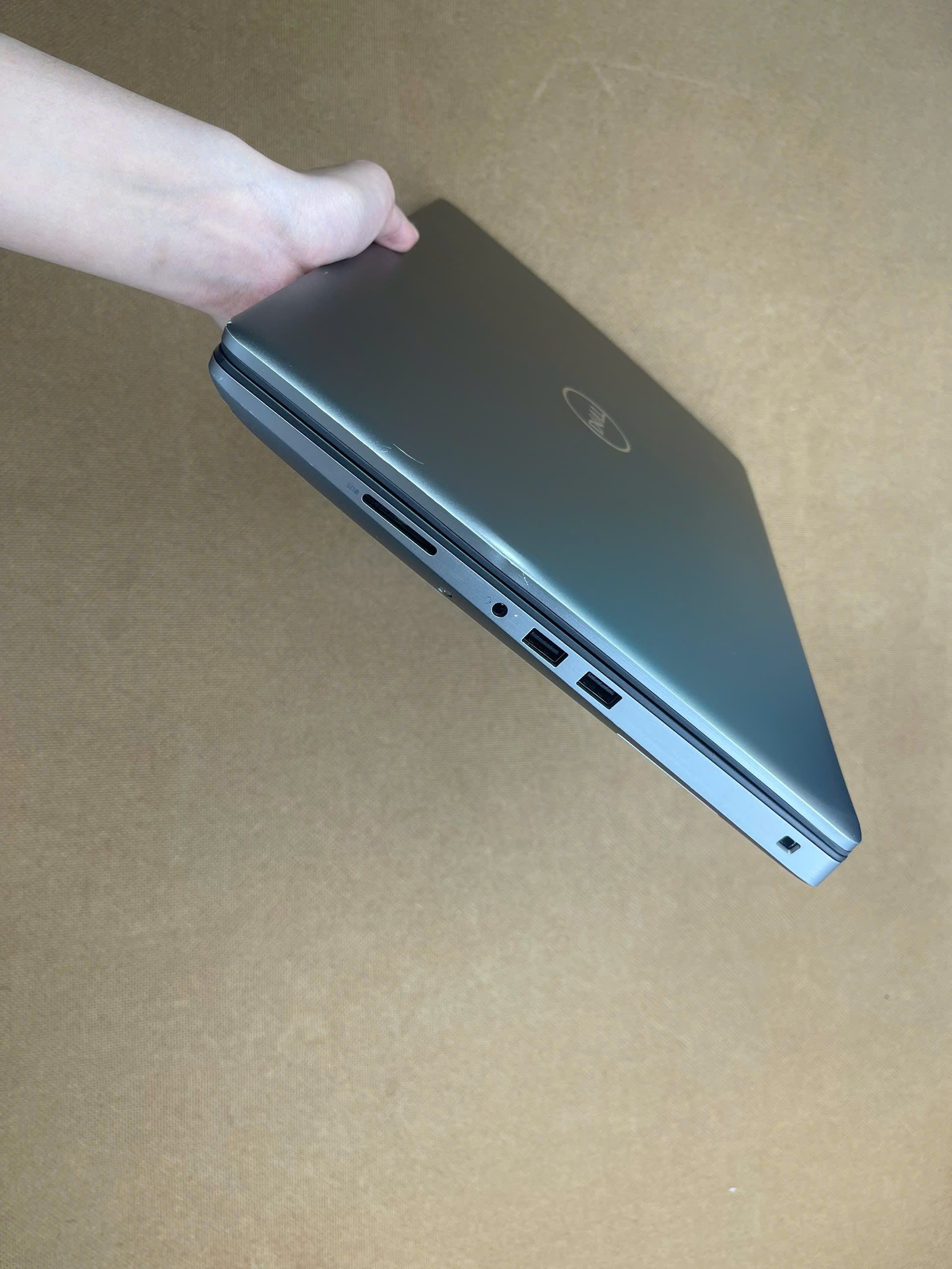 Dell Precision 7560