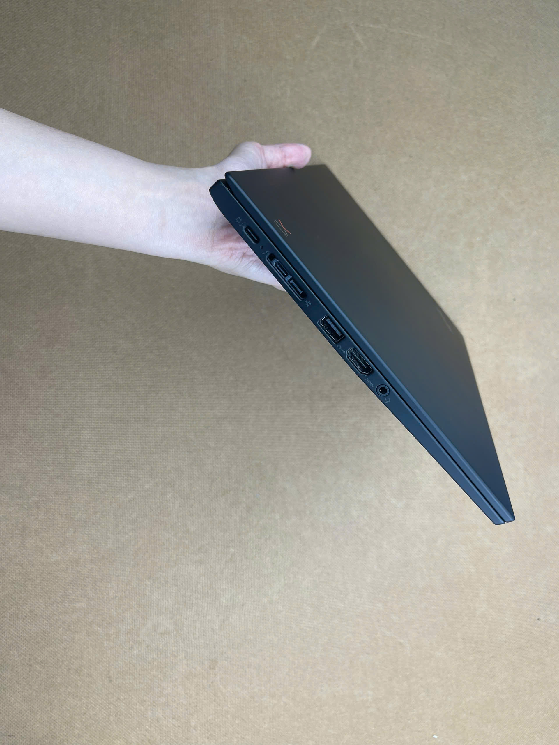 Thinkpad X1 Carrbon G7