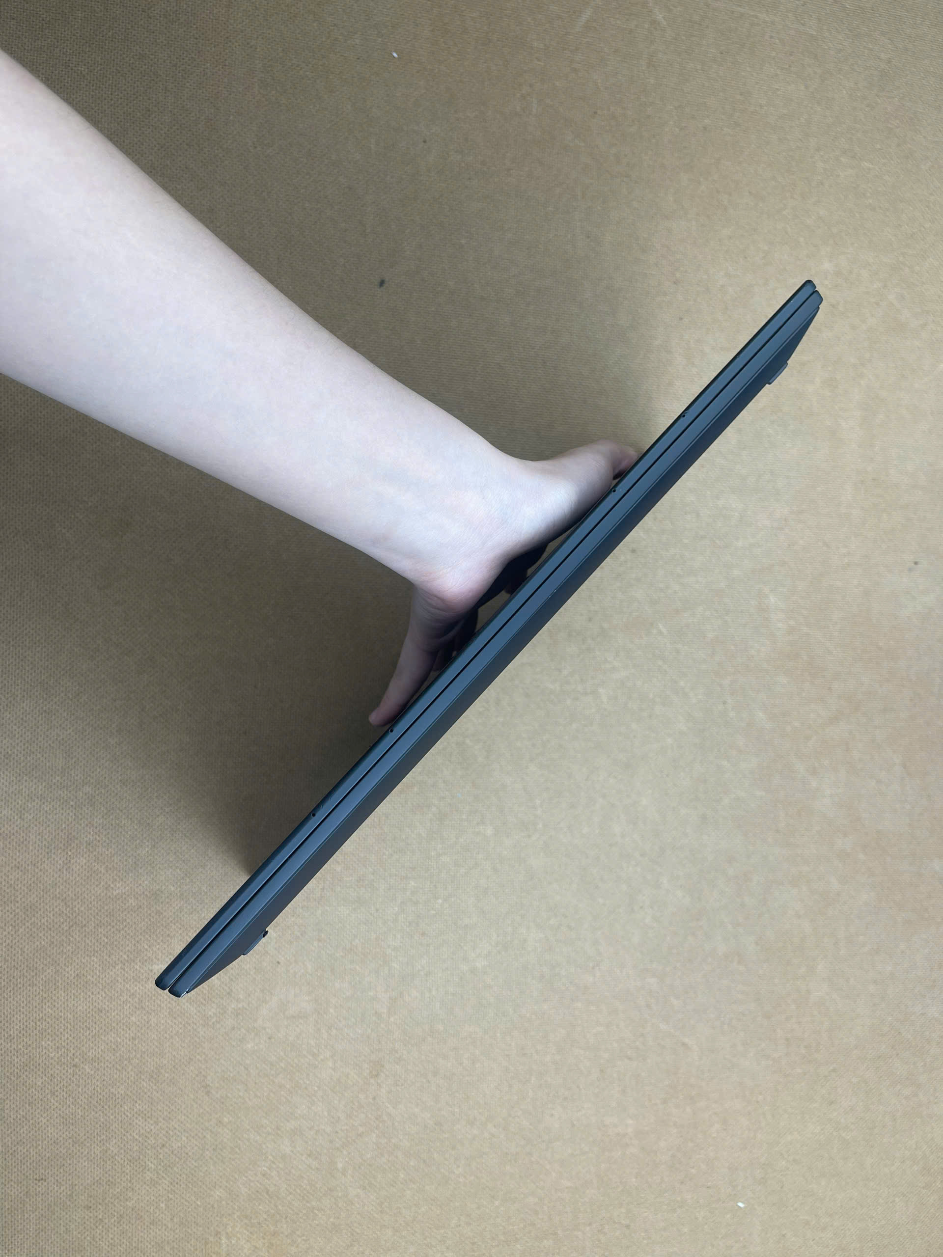 Thinkpad X1 Carbon G8