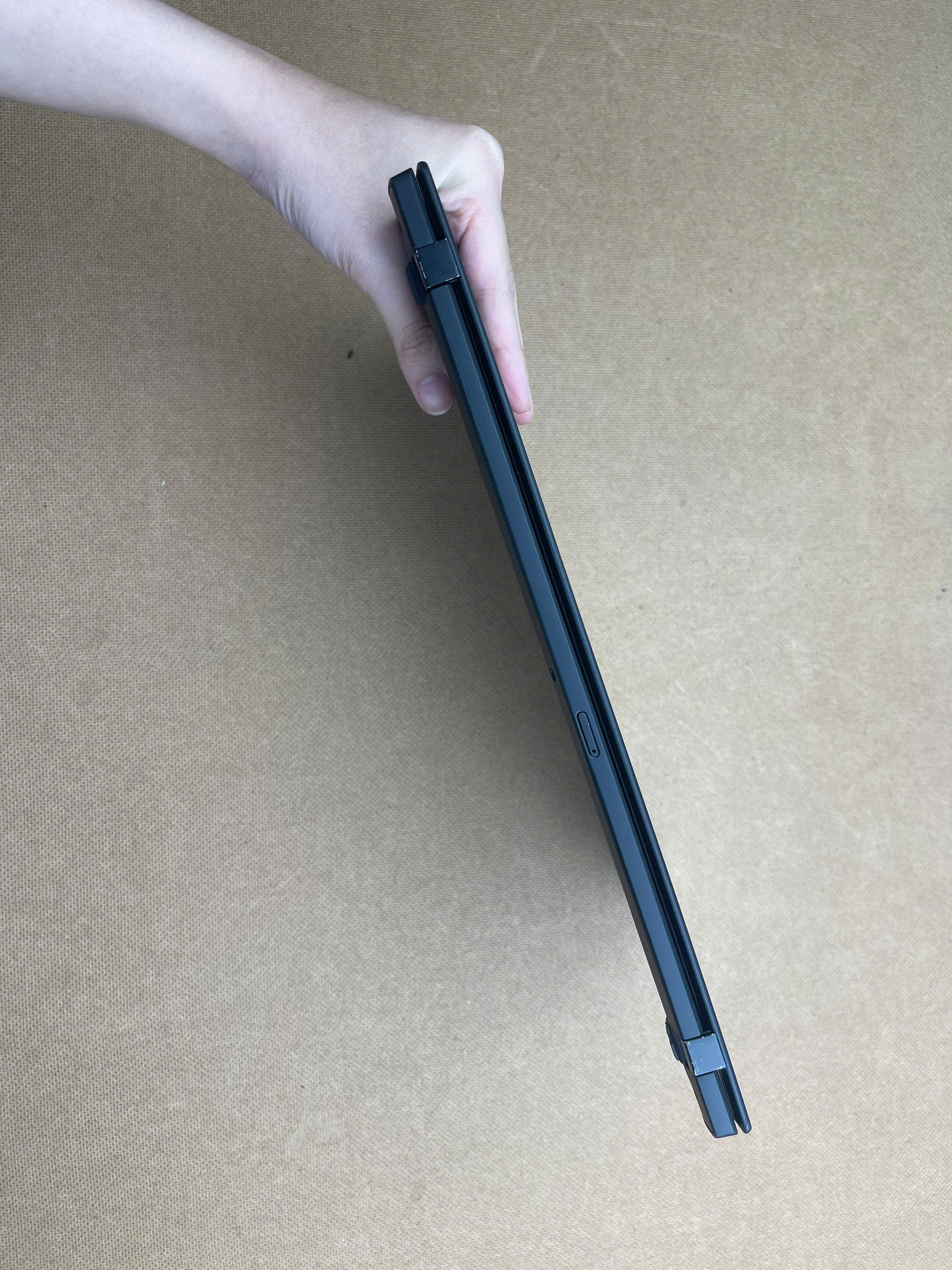 Thinkpad X1 Carbon G8