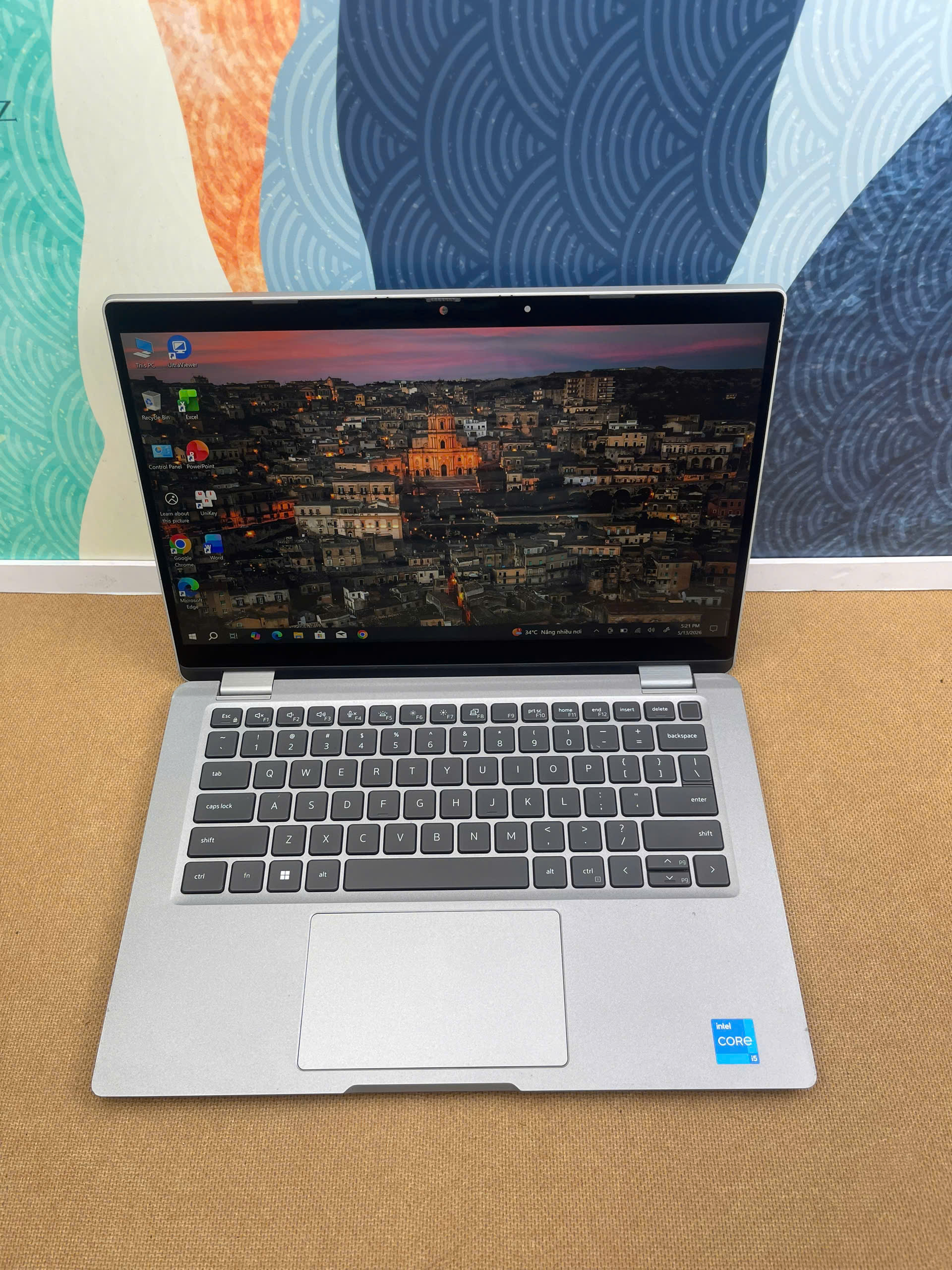 Dell Latitude 5330 2in1