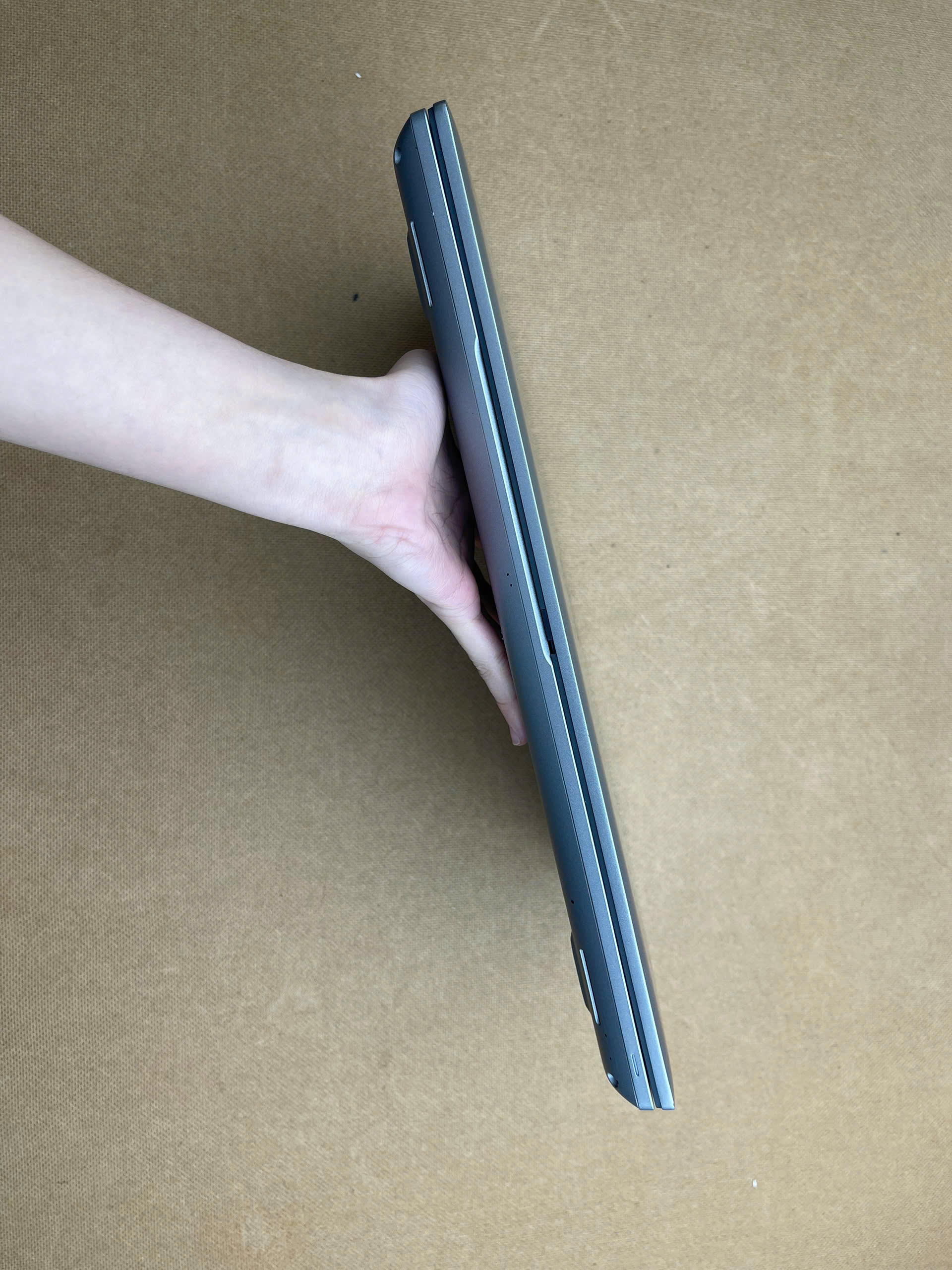 Dell Precision 3561