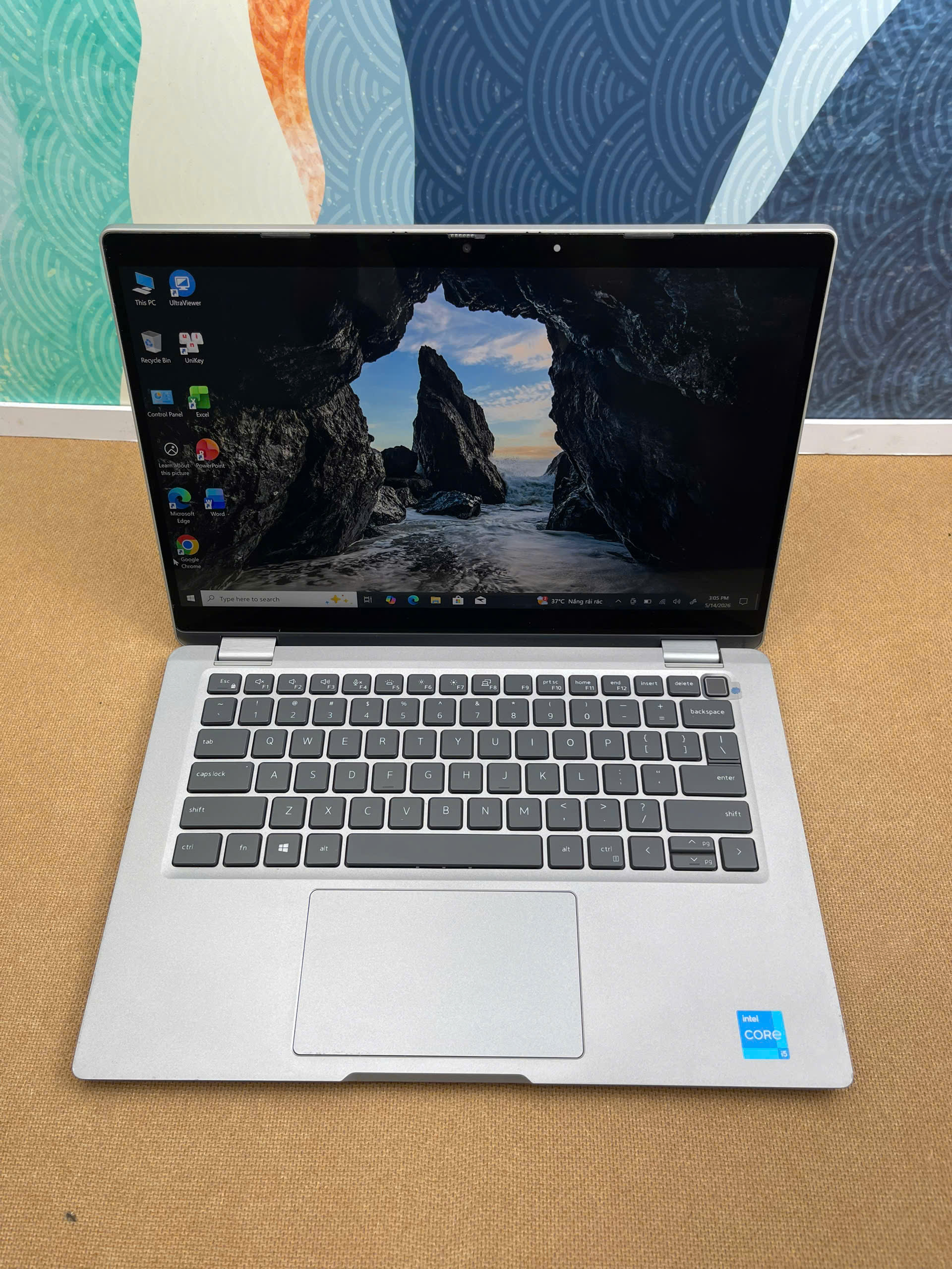 Dell Latitude 5330 2in1
