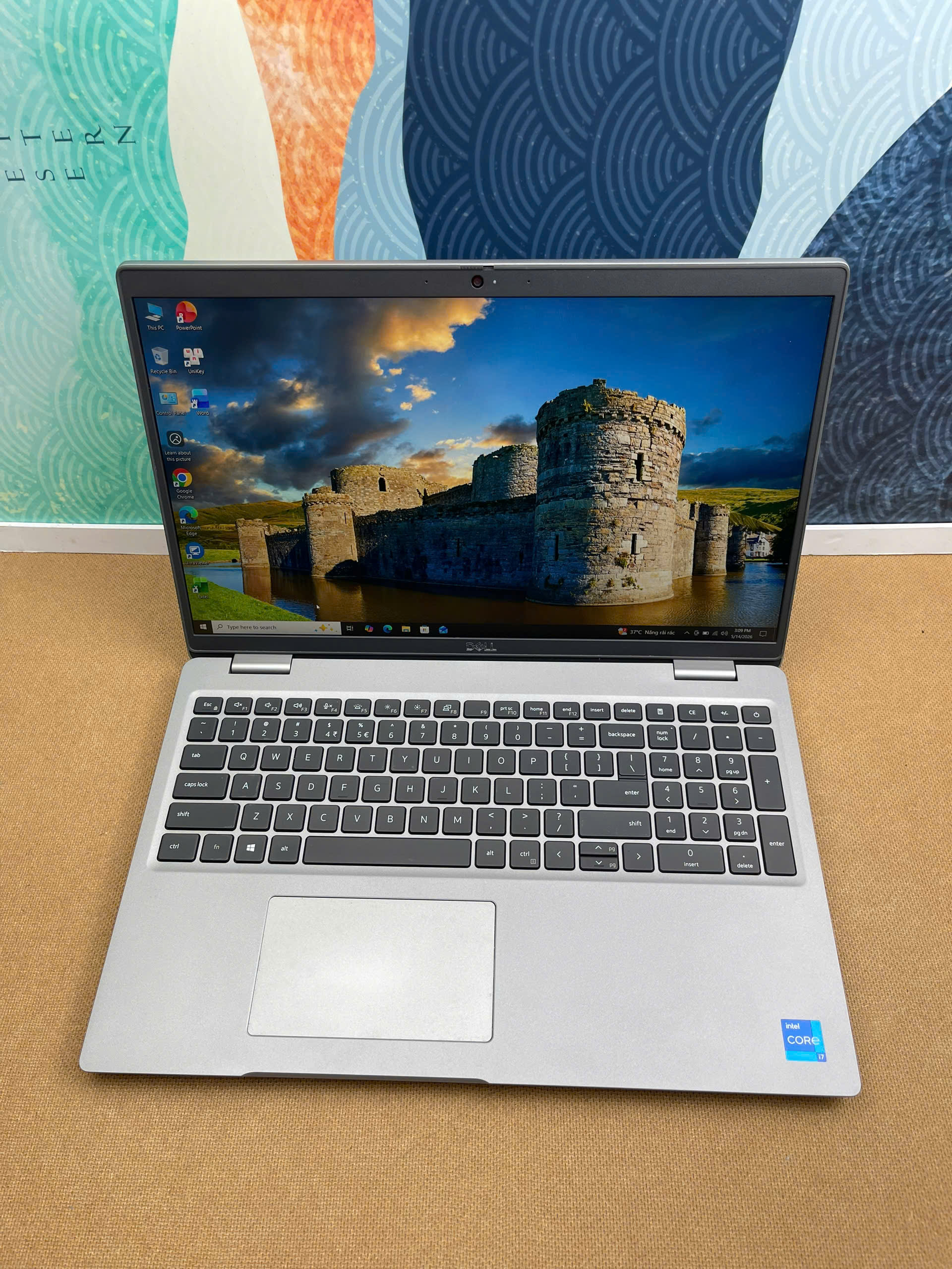 Dell Precision 3561
