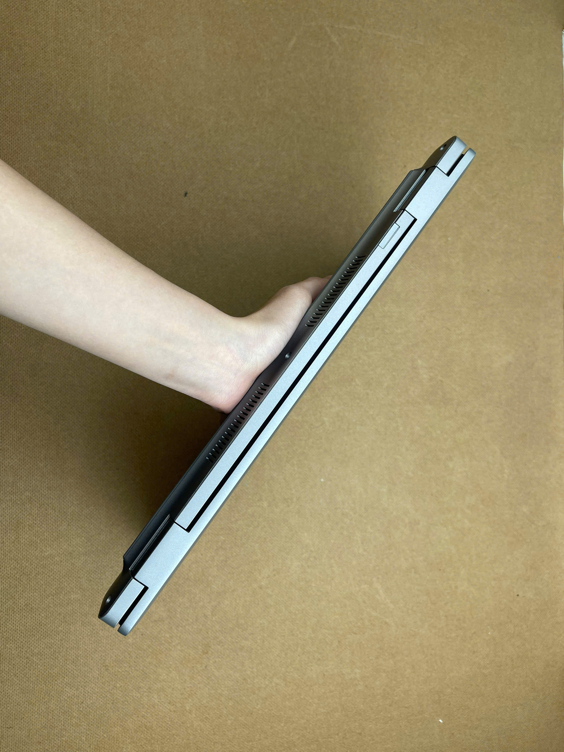 Dell Precision 3561