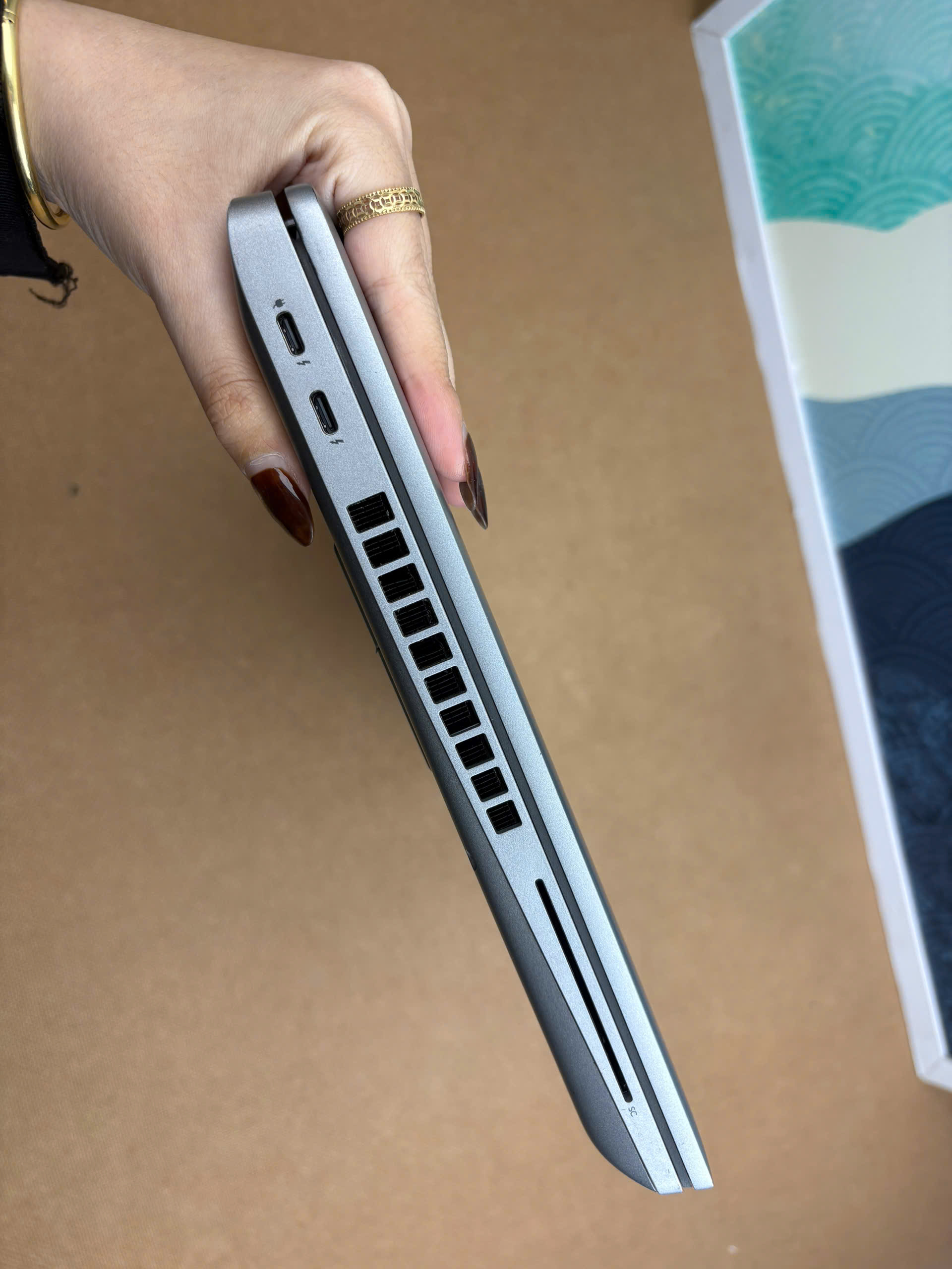 Dell Precision 3561