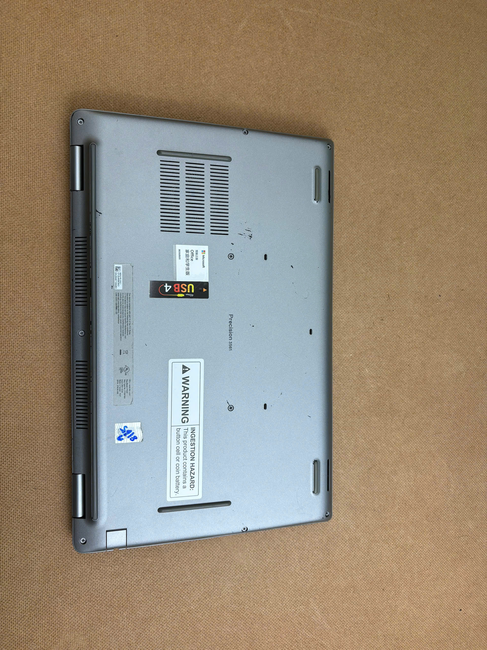 Dell Precision 3561