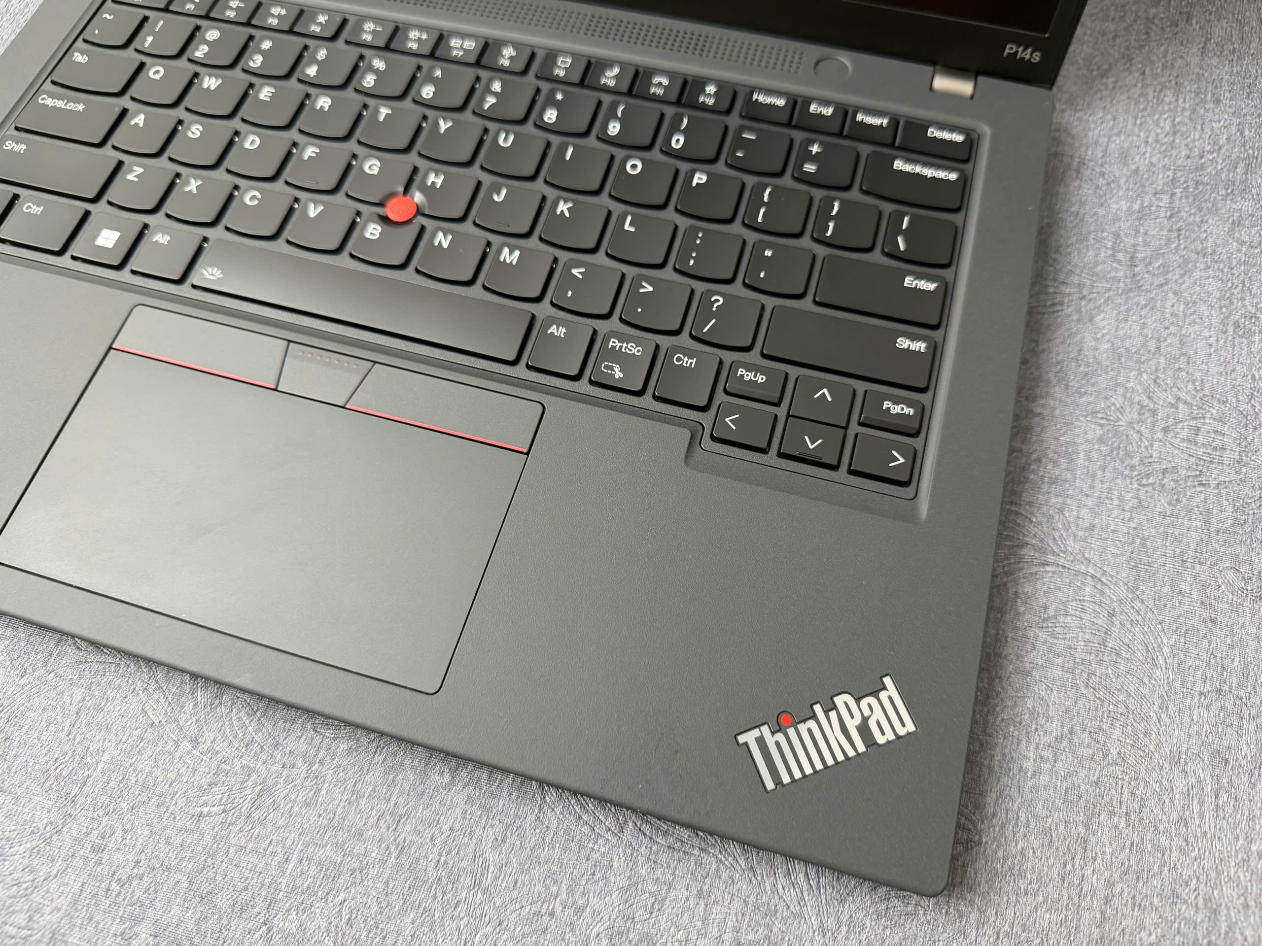 Thinkpad P14s G4