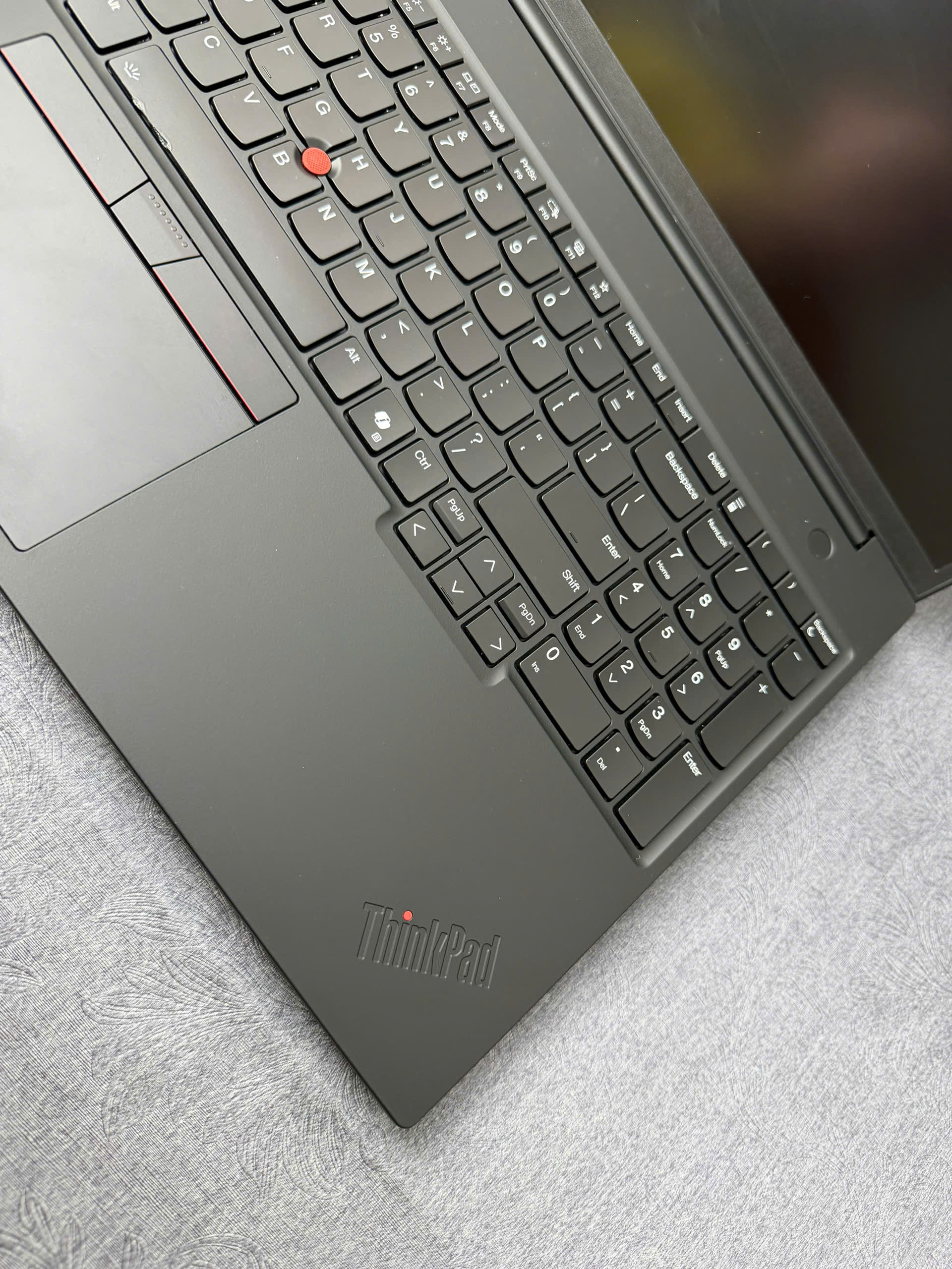 Thinkpad P16s G3