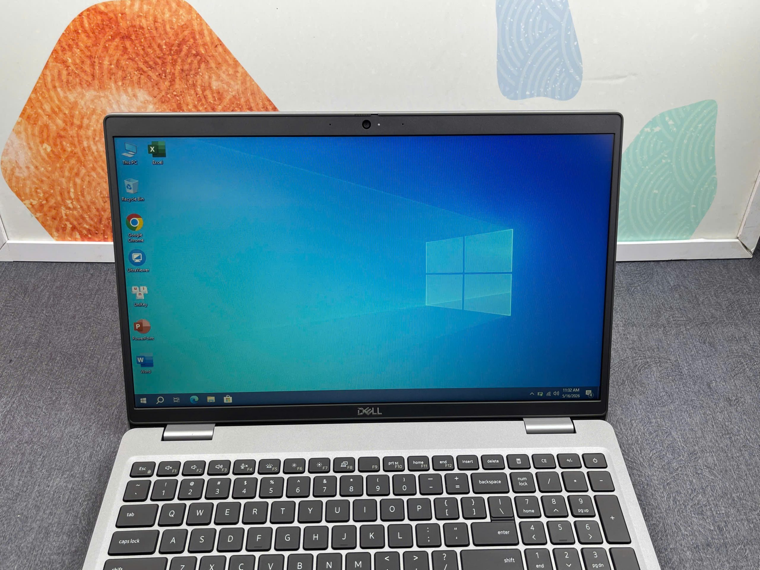 Dell Precision 3561