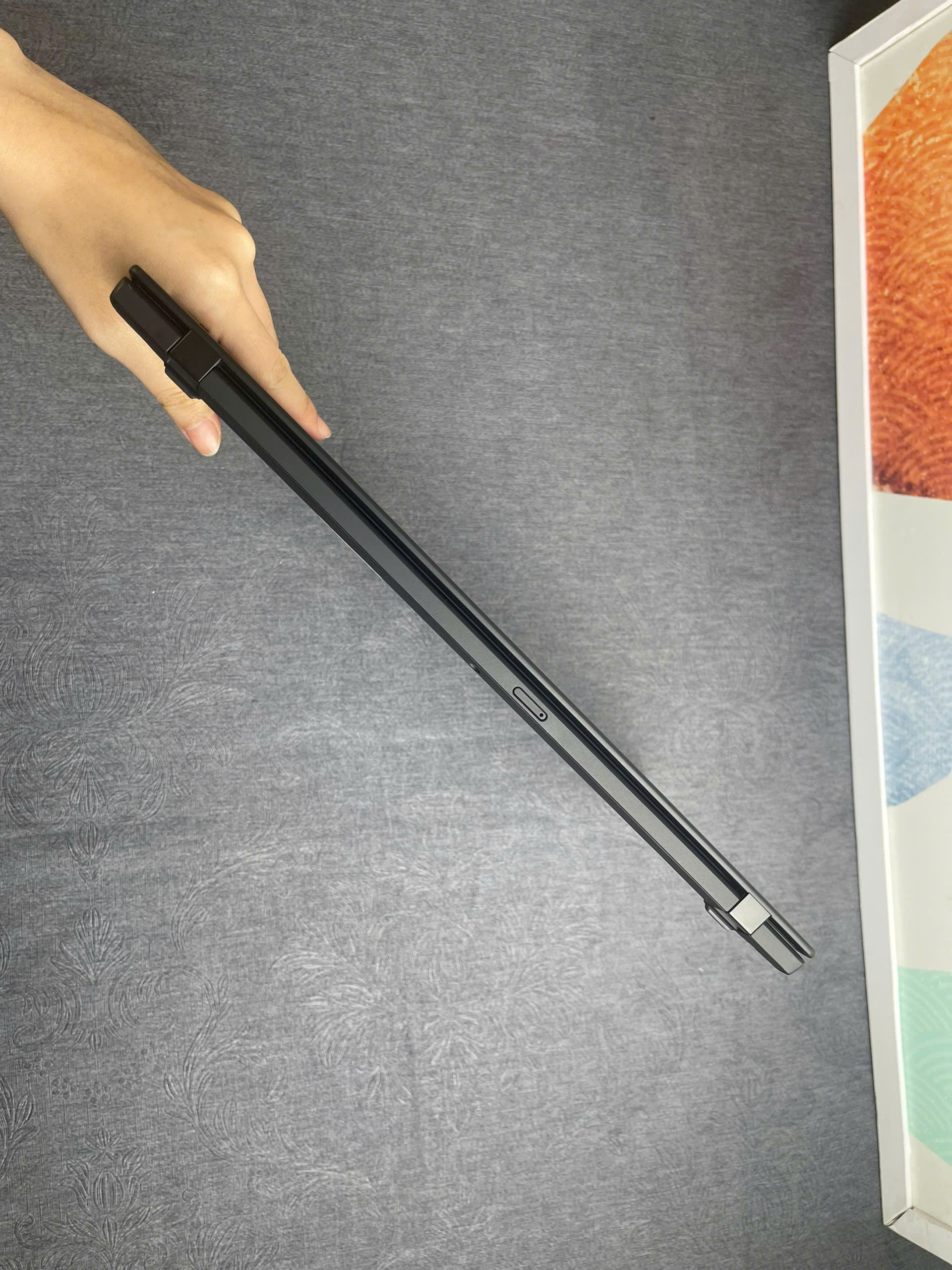 Thinkpad X1 Carbon G8
