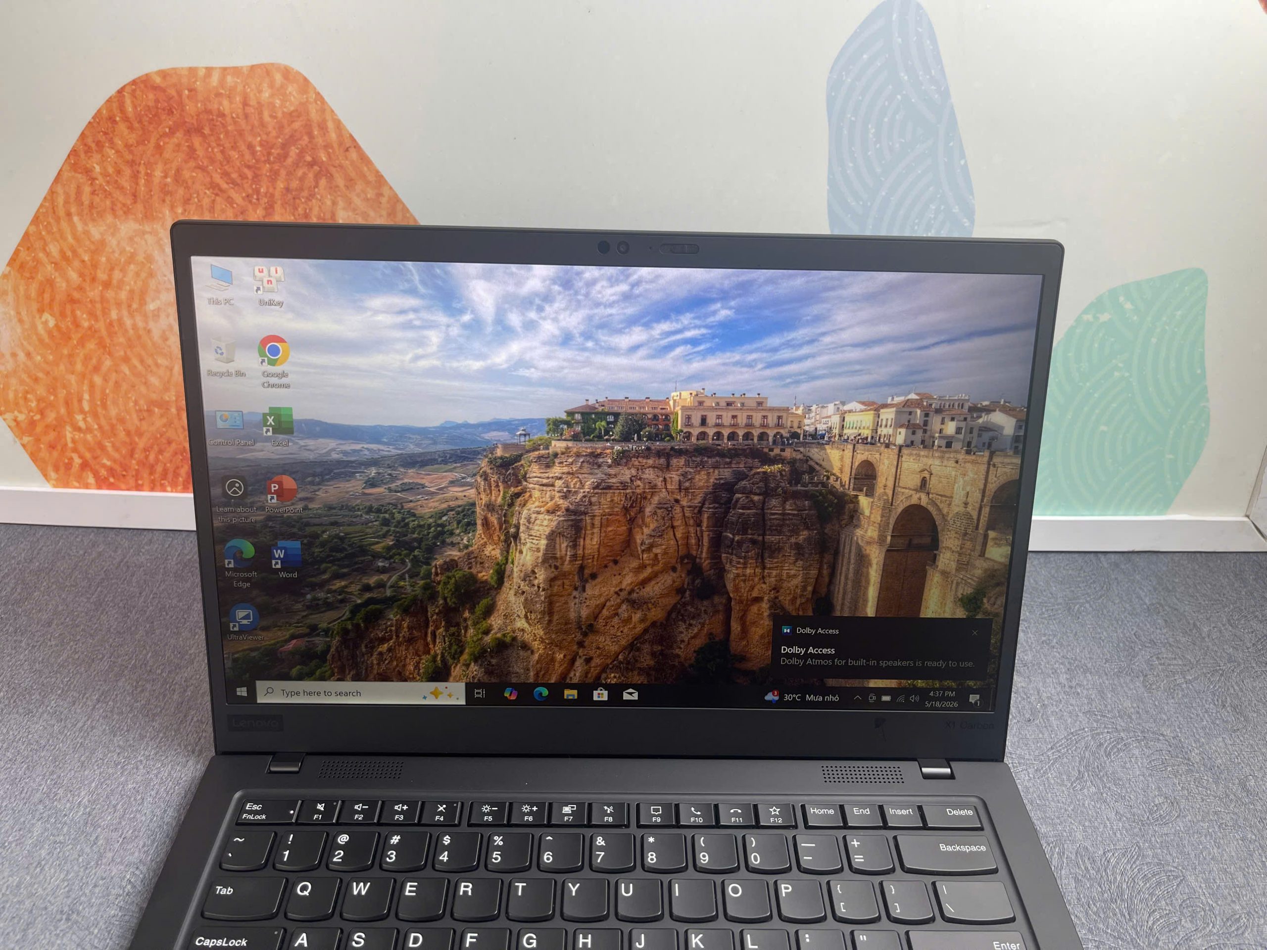 Thinkpad X1 Carbon G8