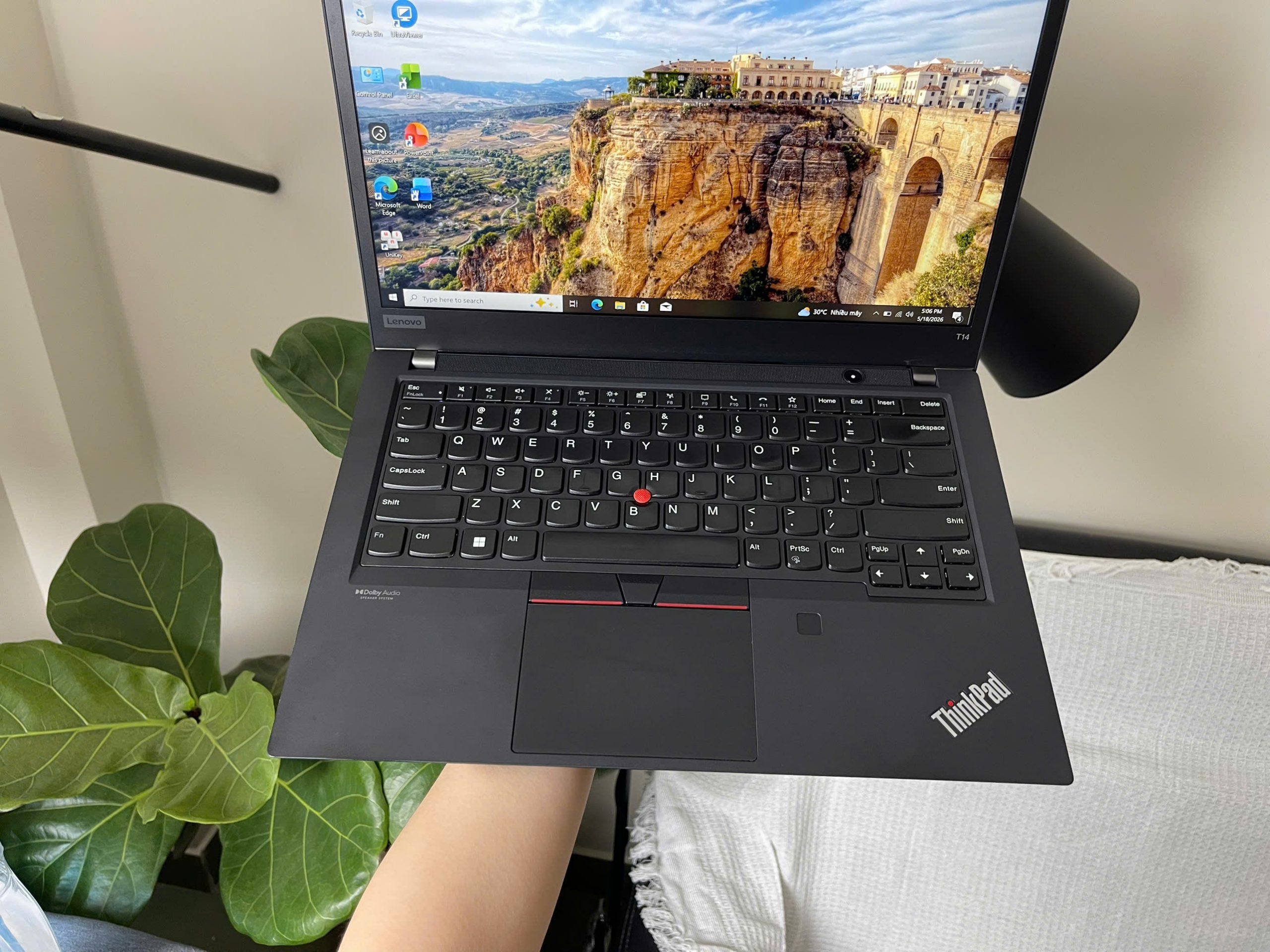 Thinkpad T14 G2