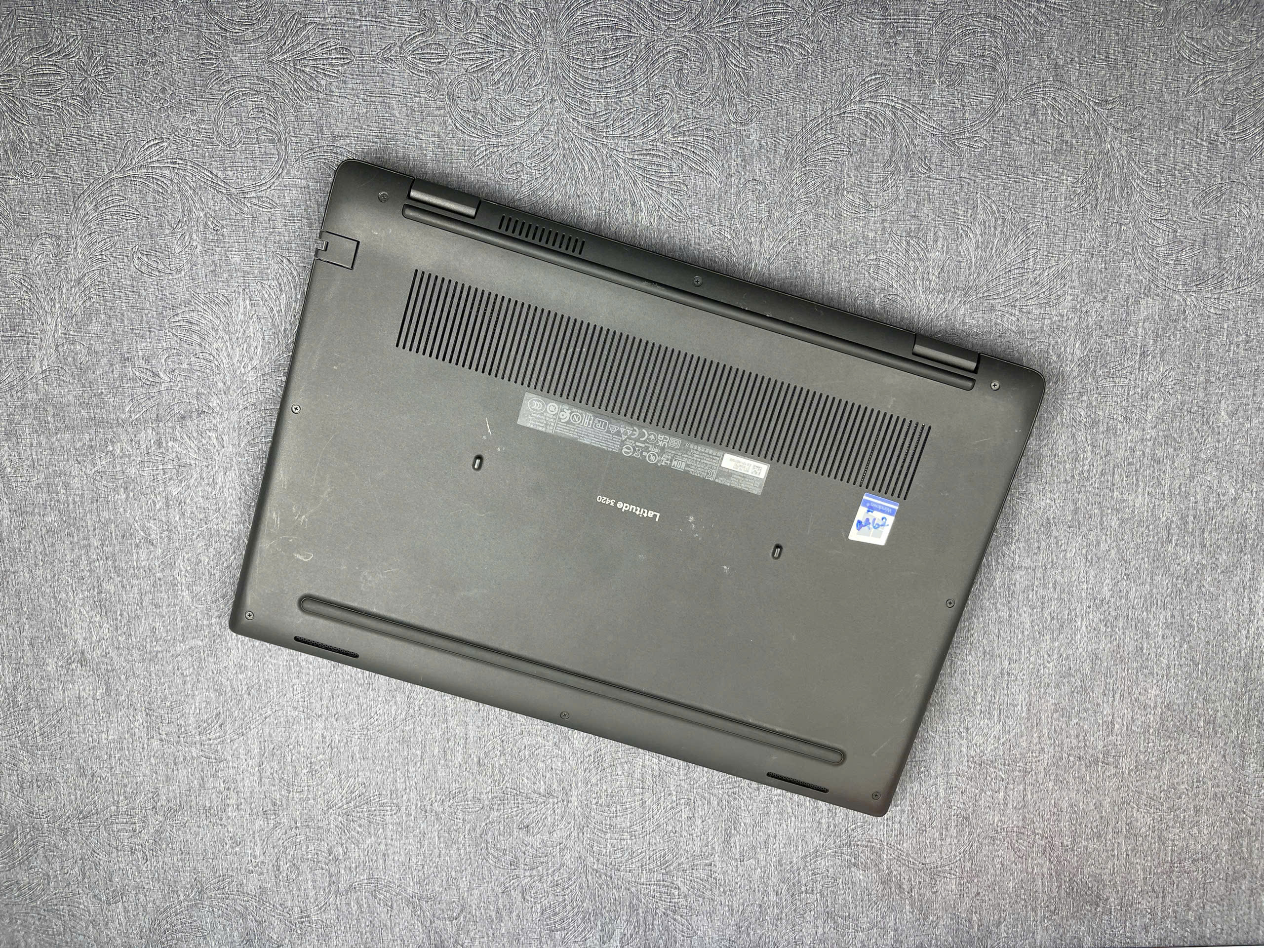 Dell Latitude 3420