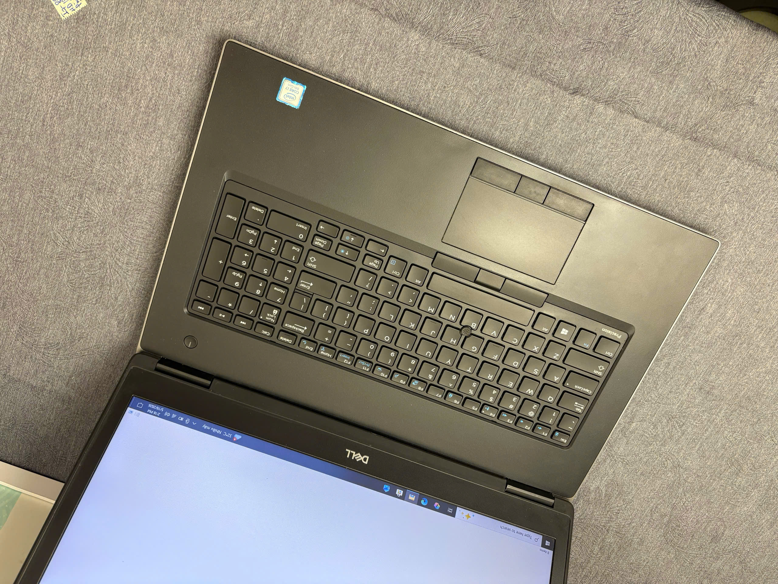 Dell precision 7730