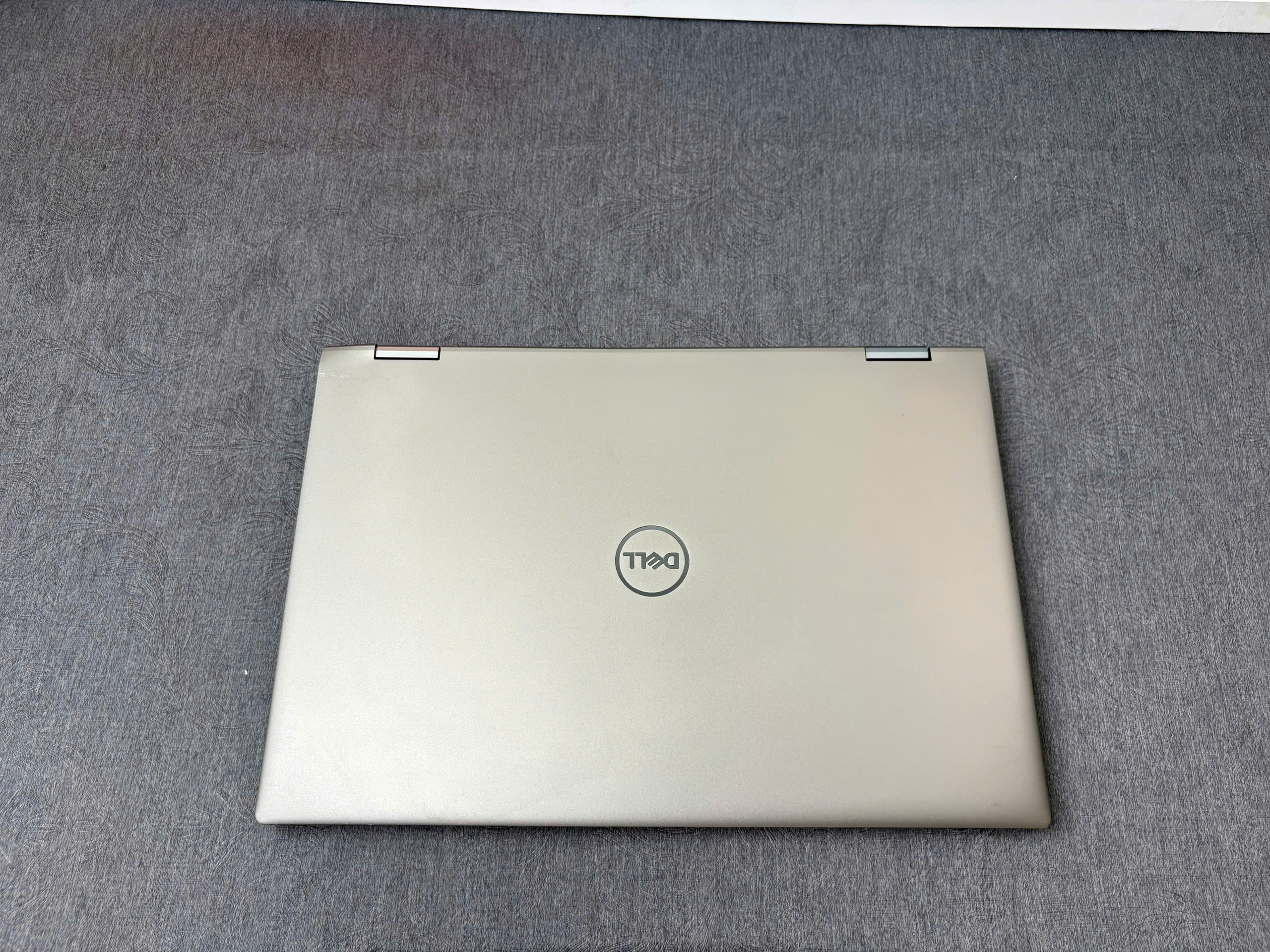 Dell Inspiron 5400 2in1 Vỏ nhôm