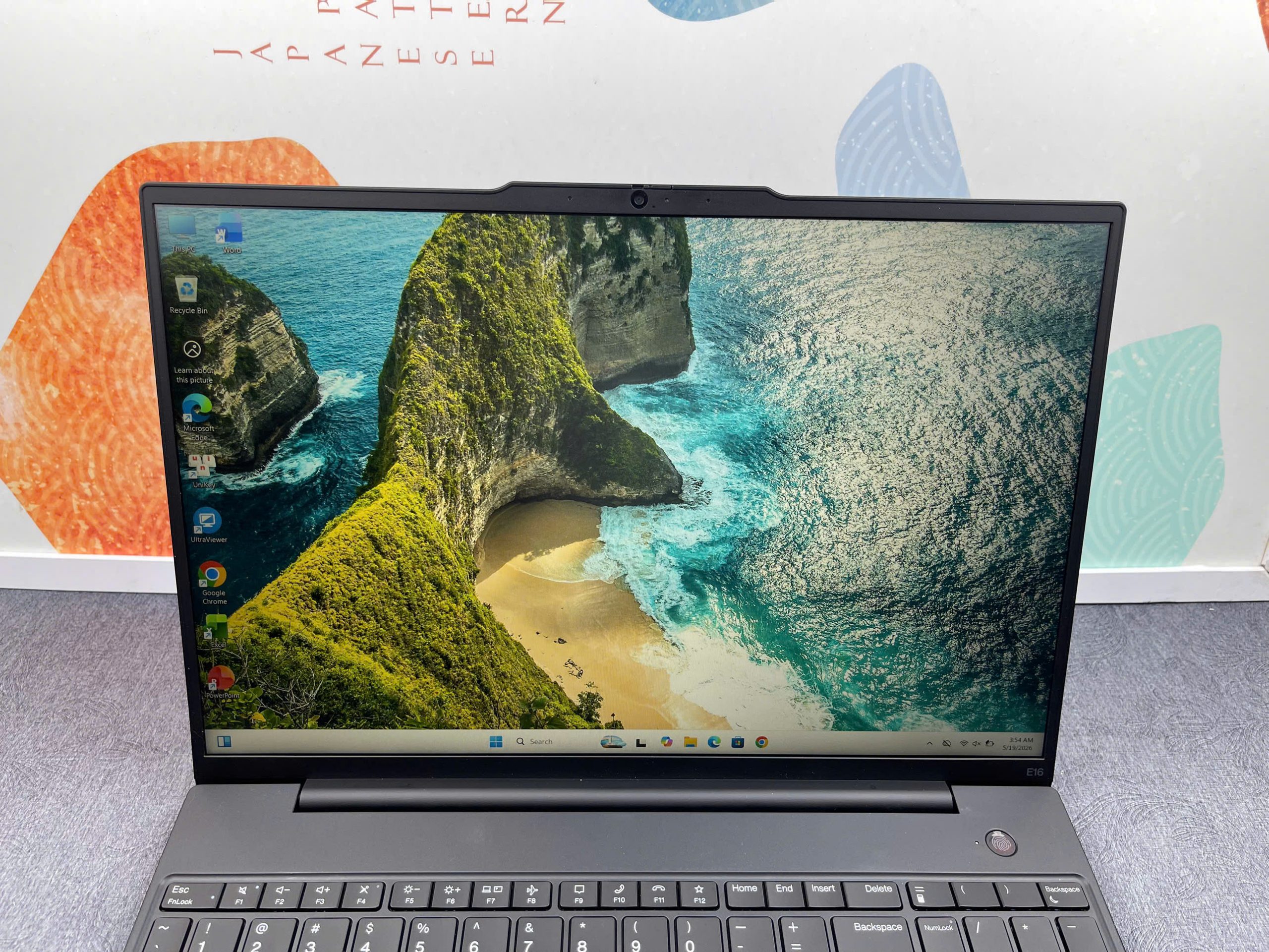 Thinkpad E16 G1