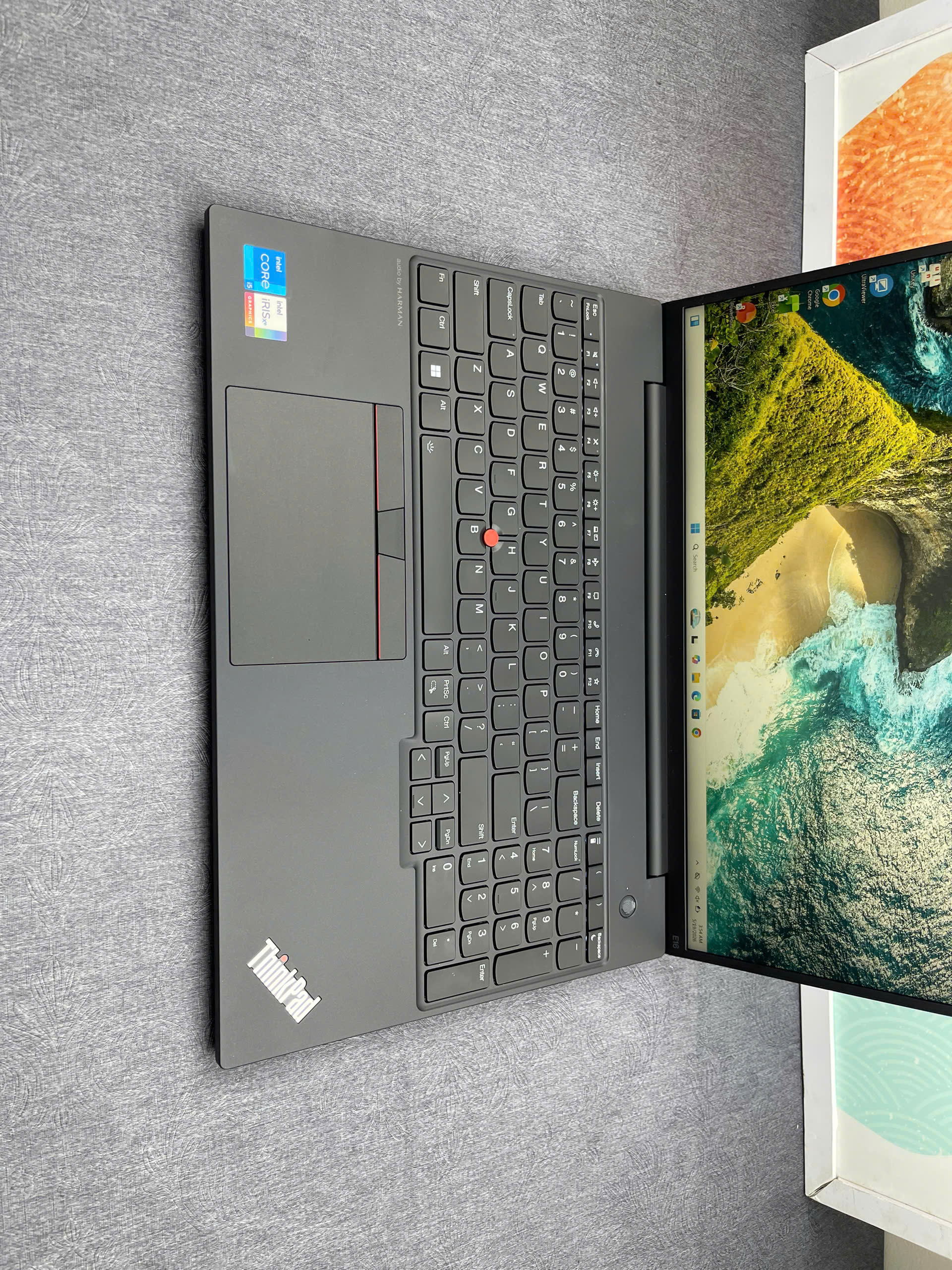 Thinkpad E16 G1
