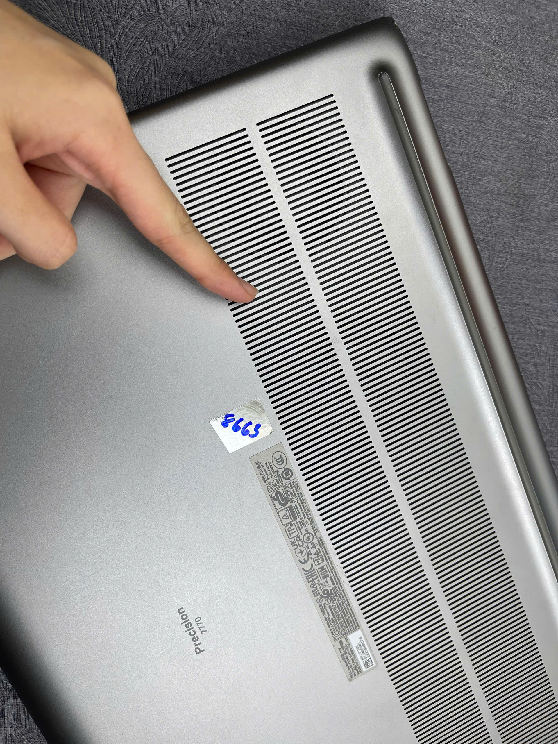 Dell Precision 7770