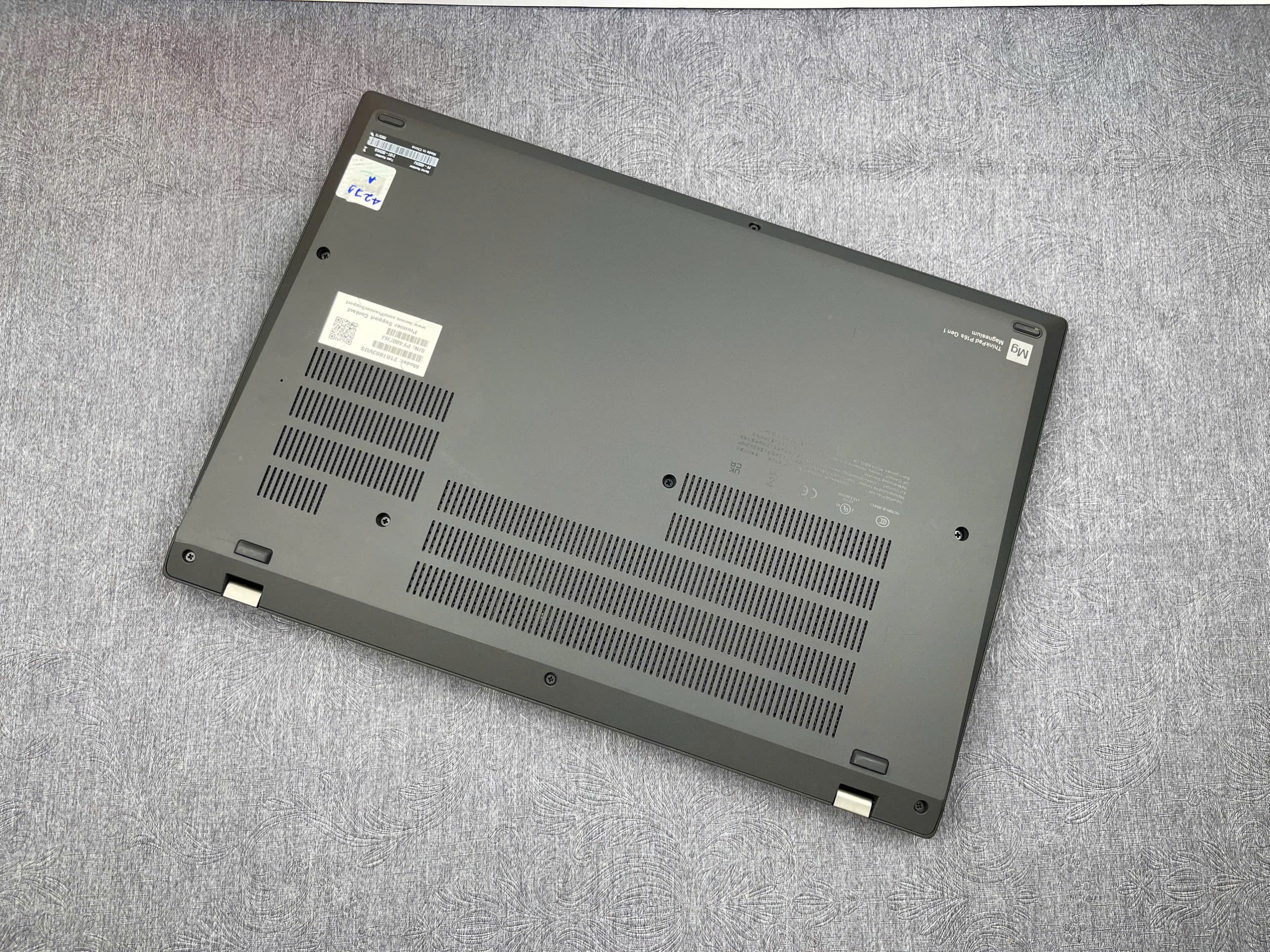 Thinkpad P16s G1