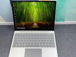 Surface laptop Go 2 Platium