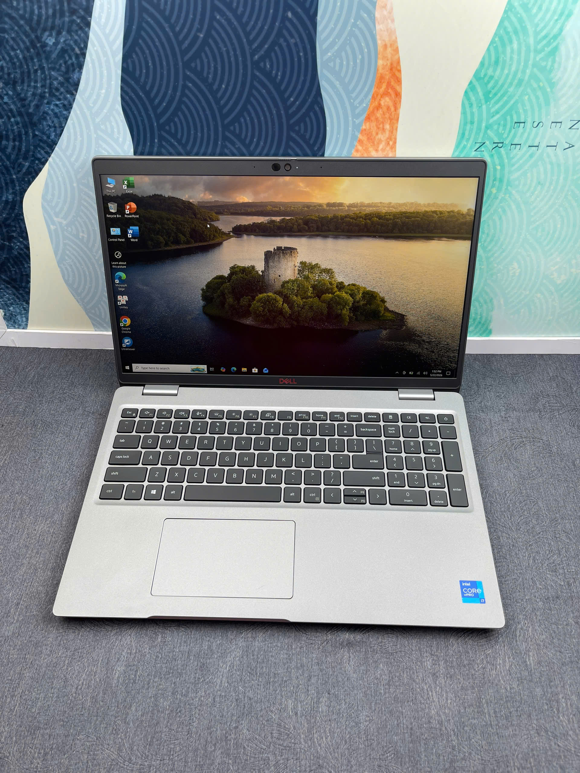 Dell Precision 3561