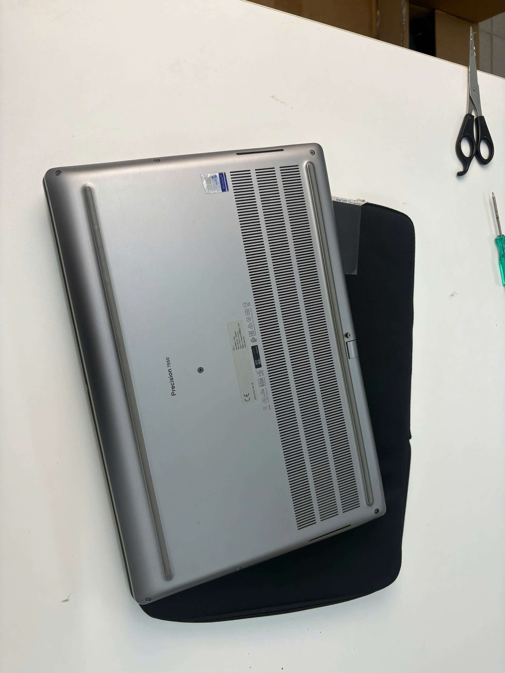Dell Precision 7550