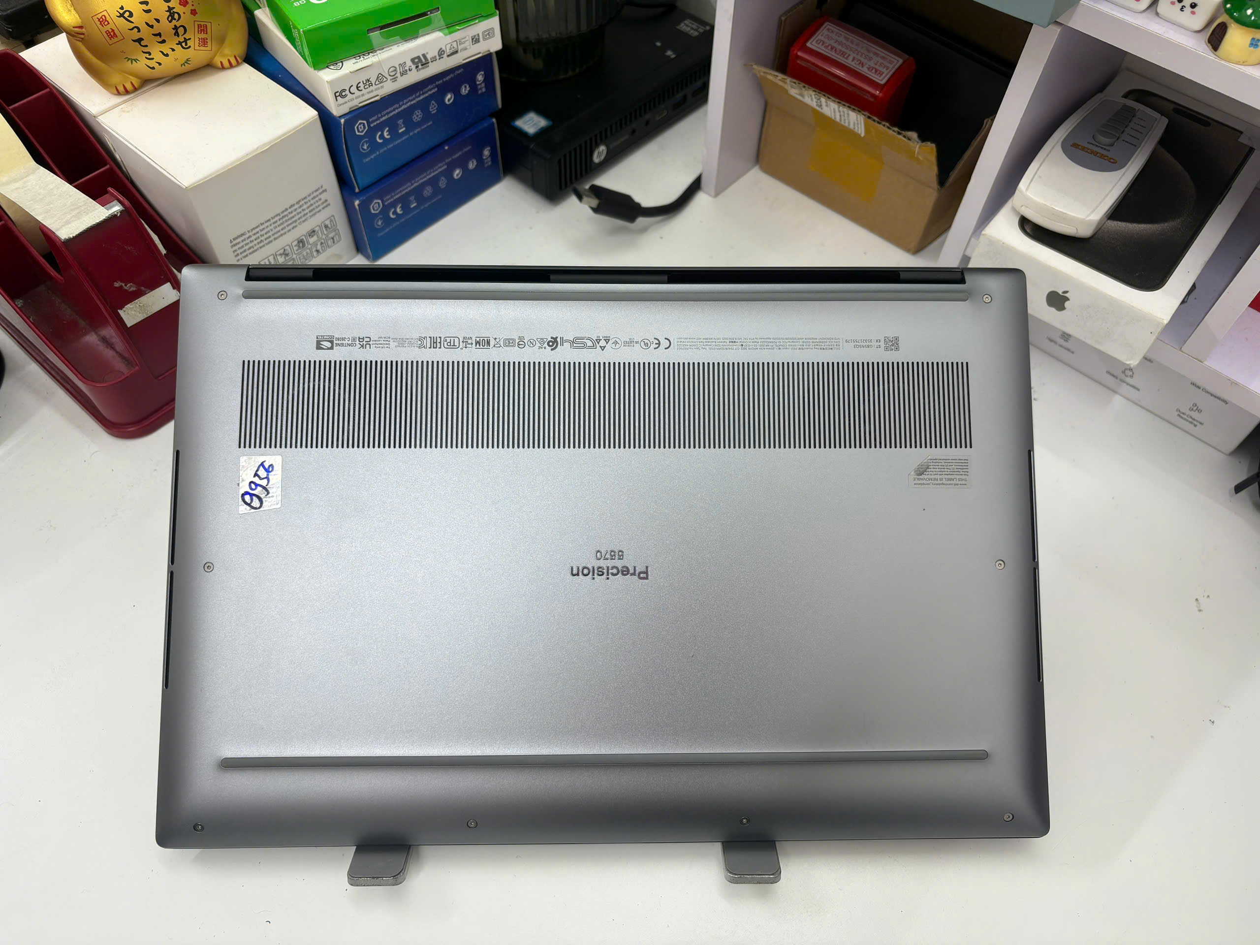Dell Precision 5570
