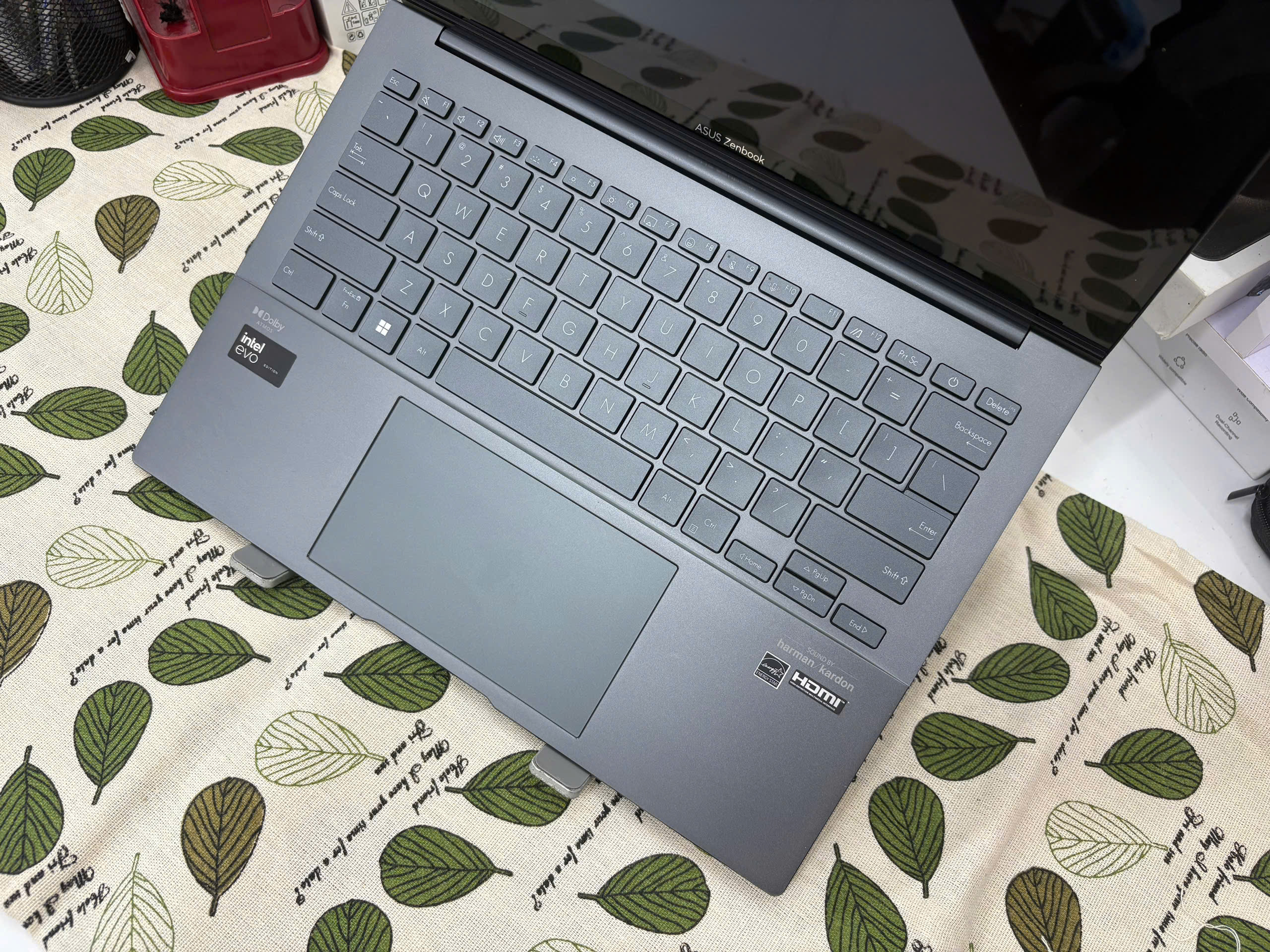 ASUS Zenbook 14 UX3405MA