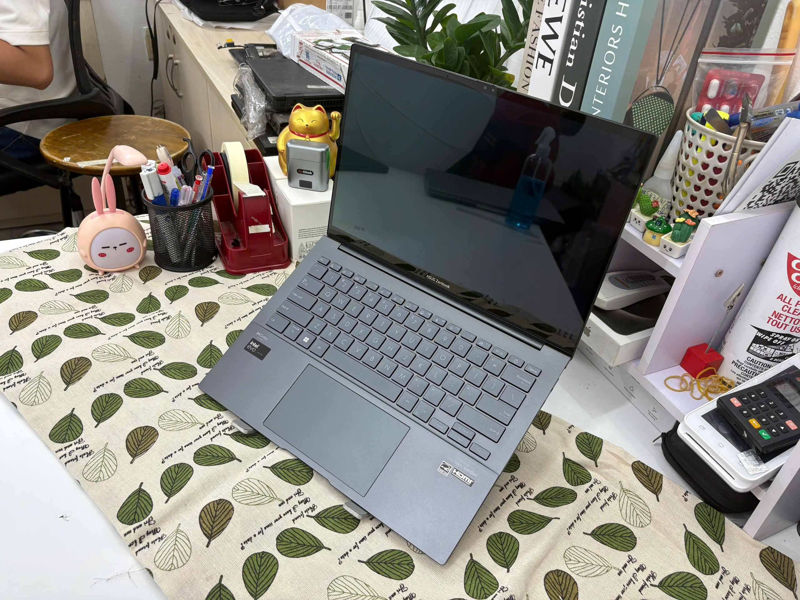 ASUS Zenbook 14 UX3405MA