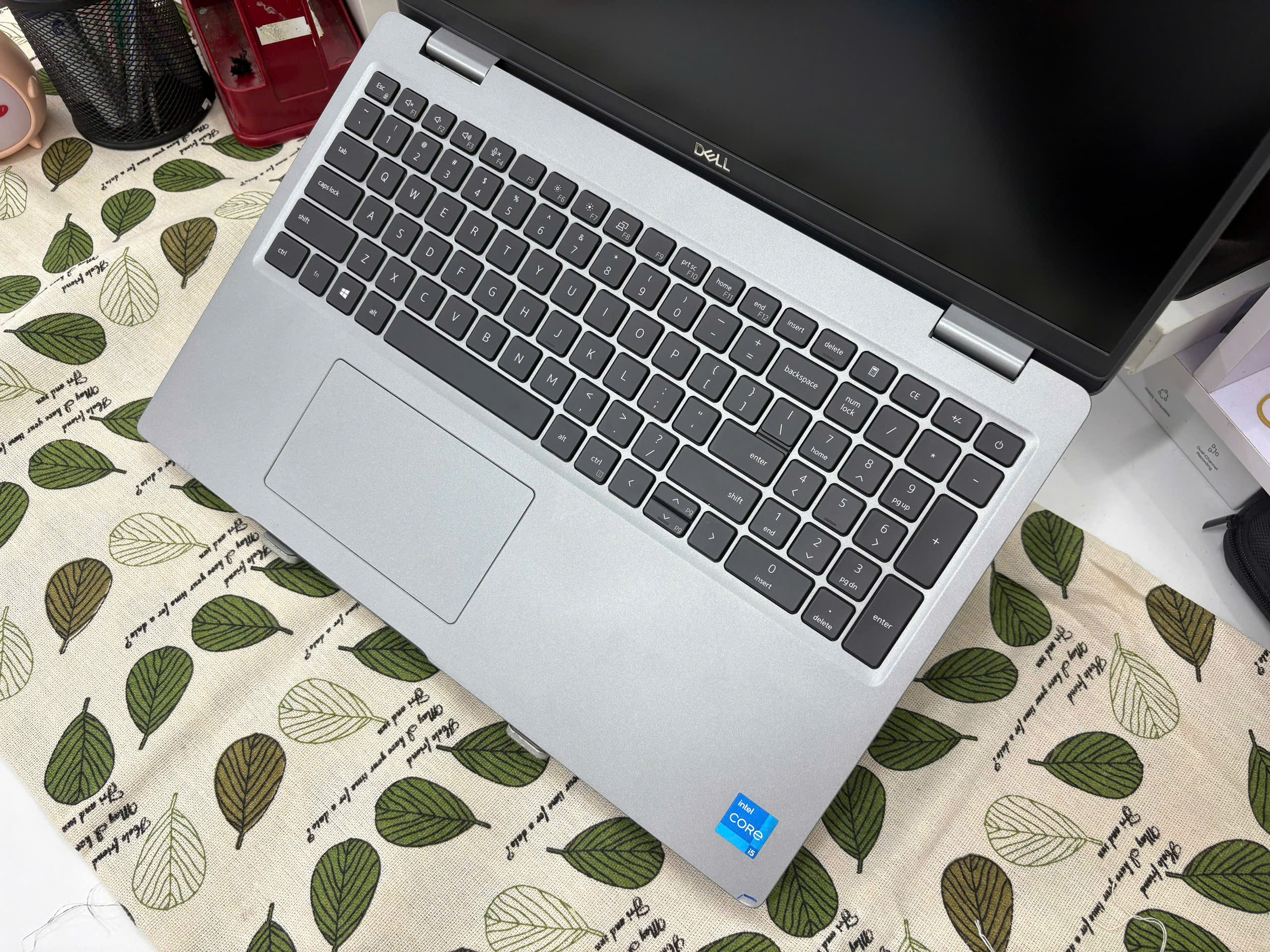 Dell Precision 3561