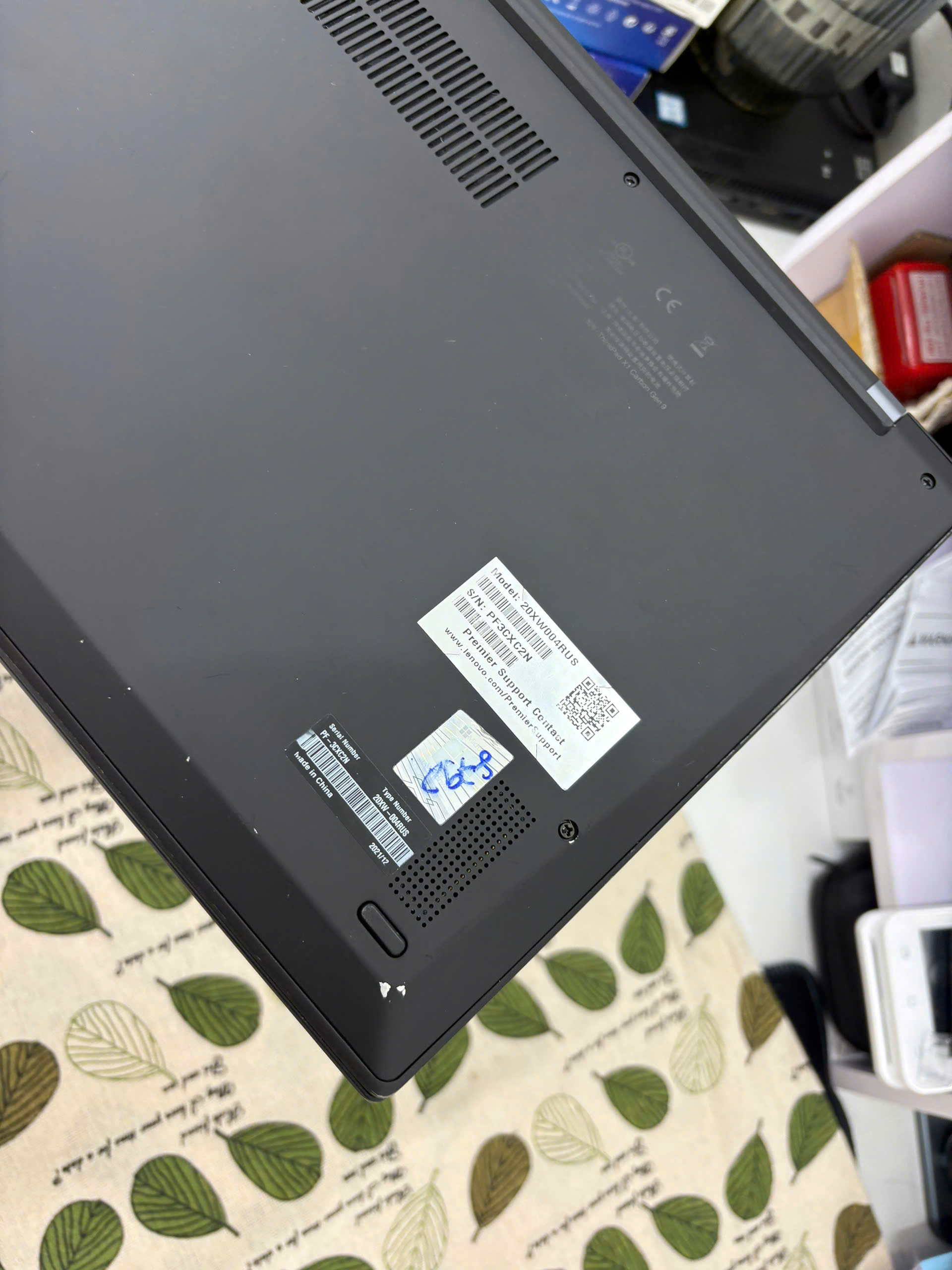 Thinkpad X1 Carbon G9