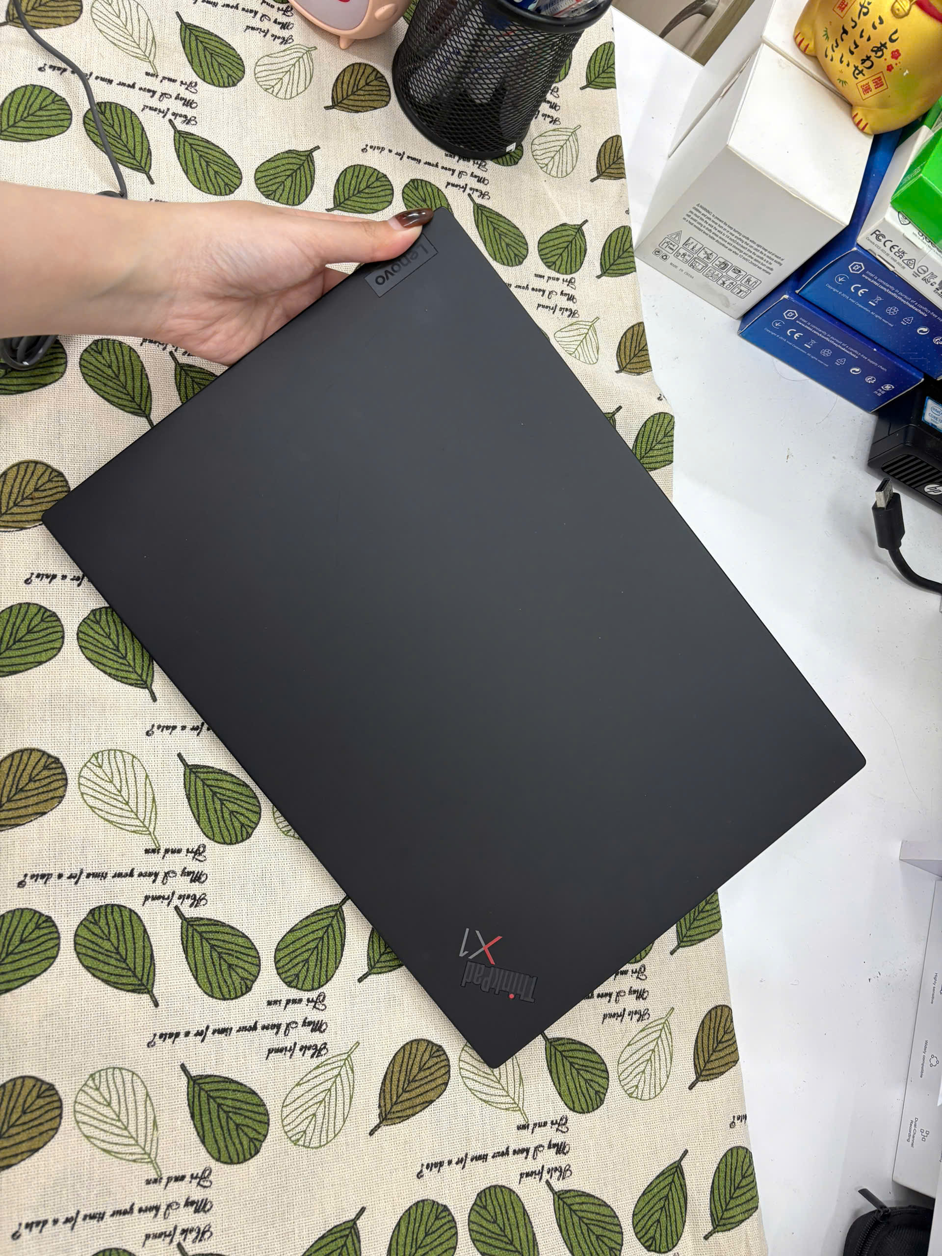 Thinkpad X1 Carbon G9