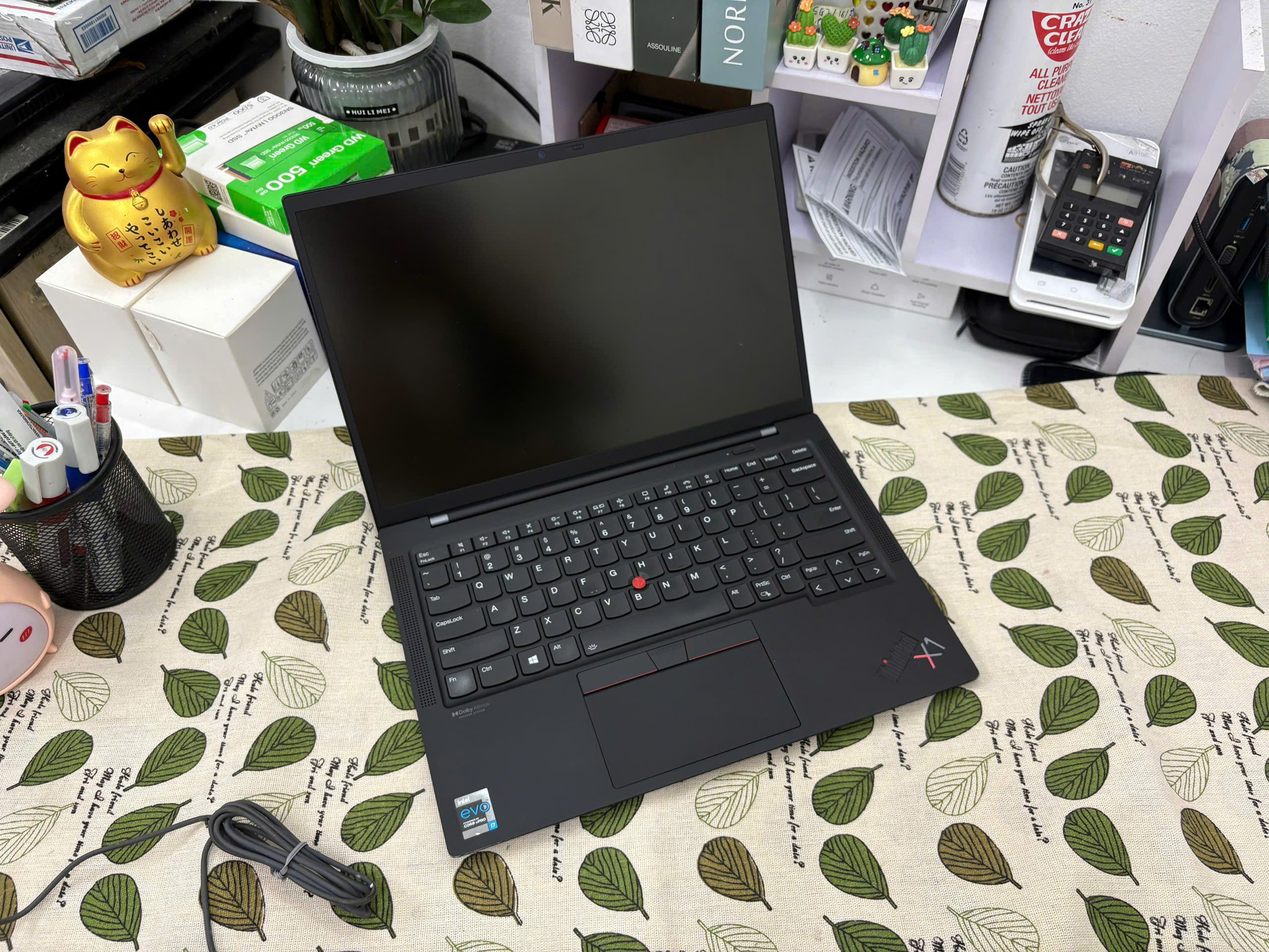 Thinkpad X1 Carbon G9