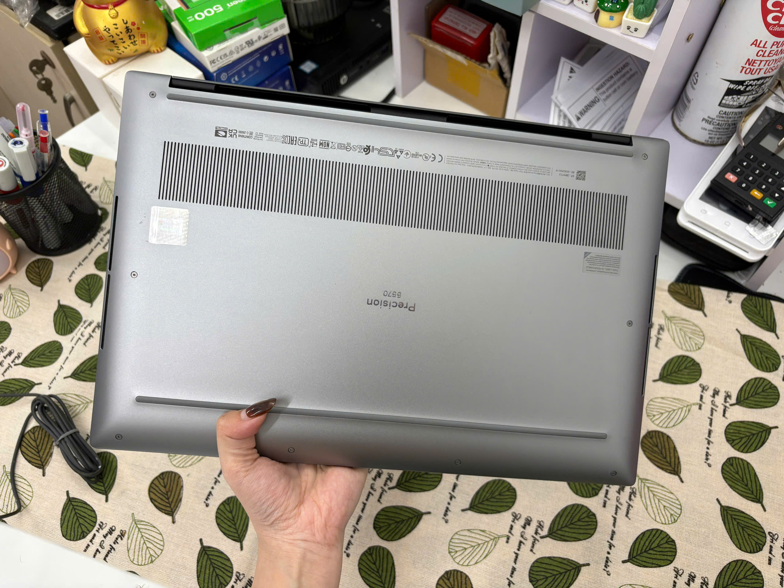 Dell Precision 5570