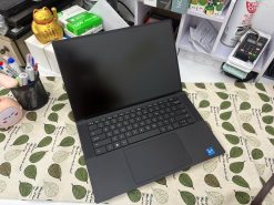 Dell Precision 5560