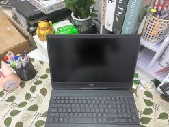 Dell Precision 7560