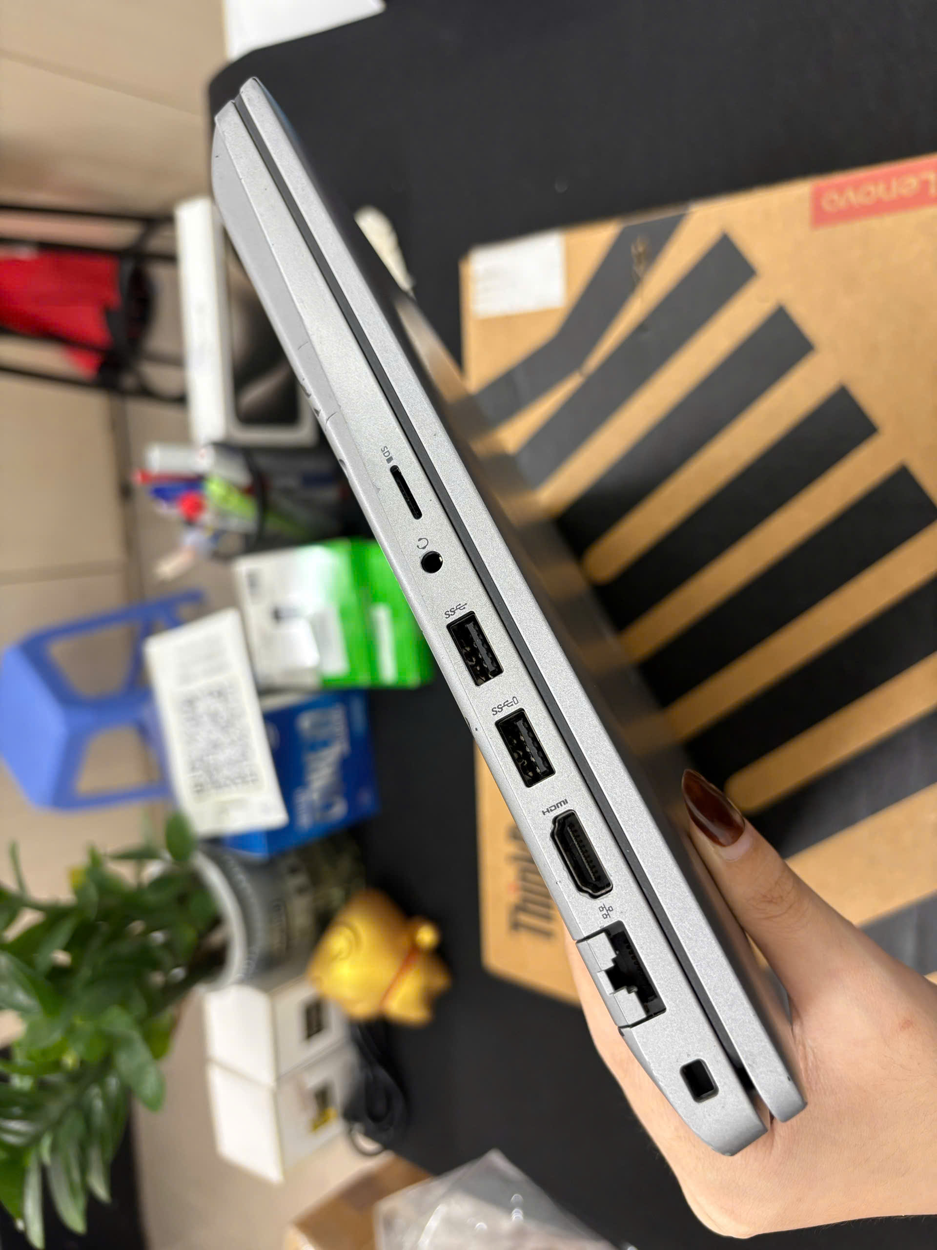 Dell Latitude 5521