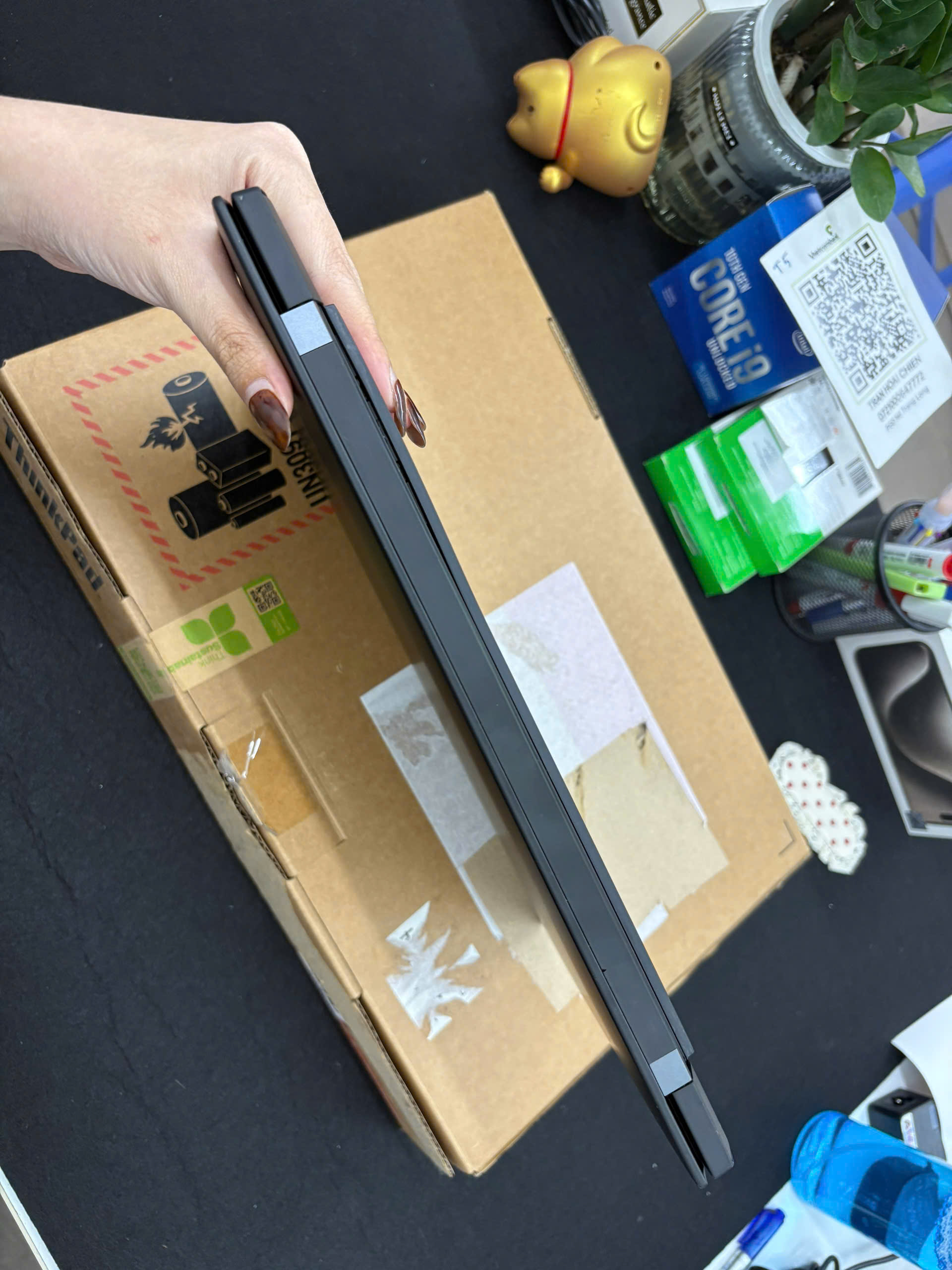 Thinkpad X1 Carbon G9
