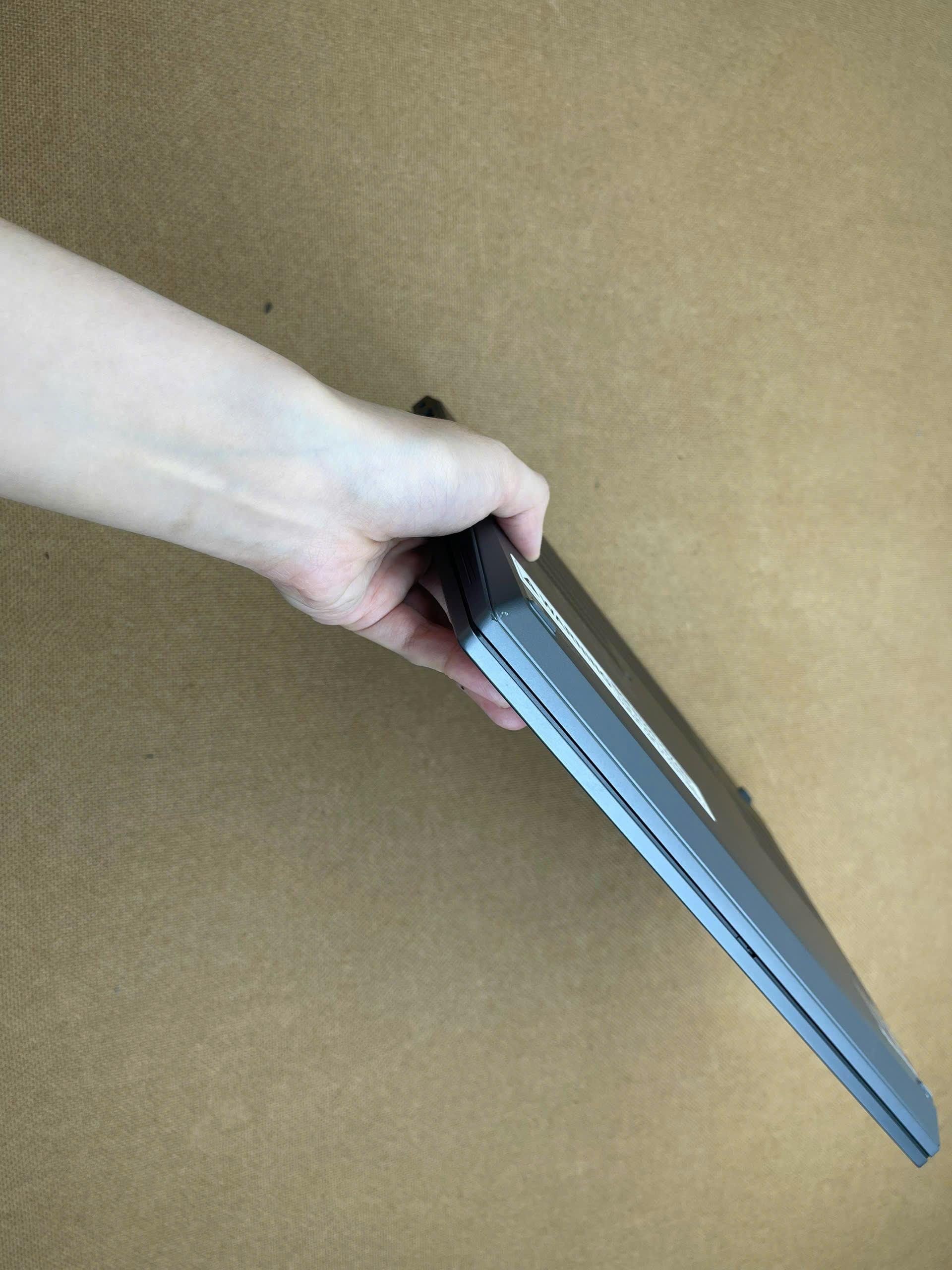 Thinkpad T14 G4 bản Nhôm