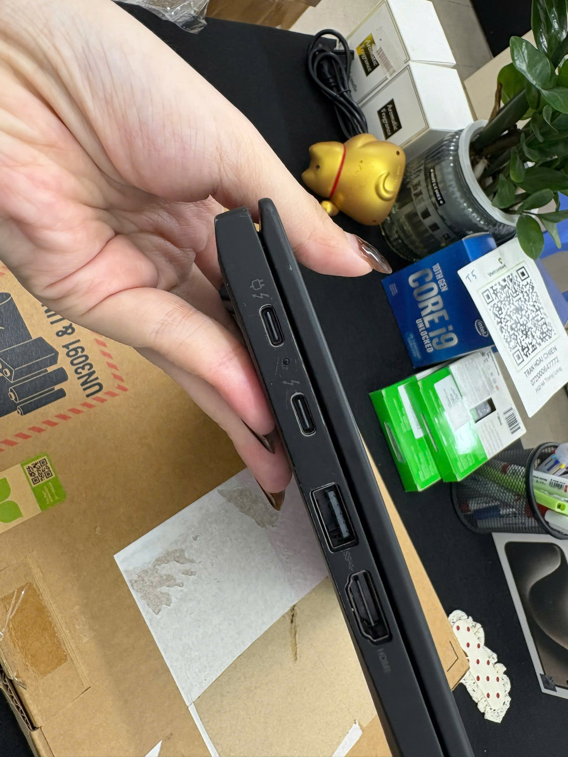 Thinkpad X1 Carbon G9