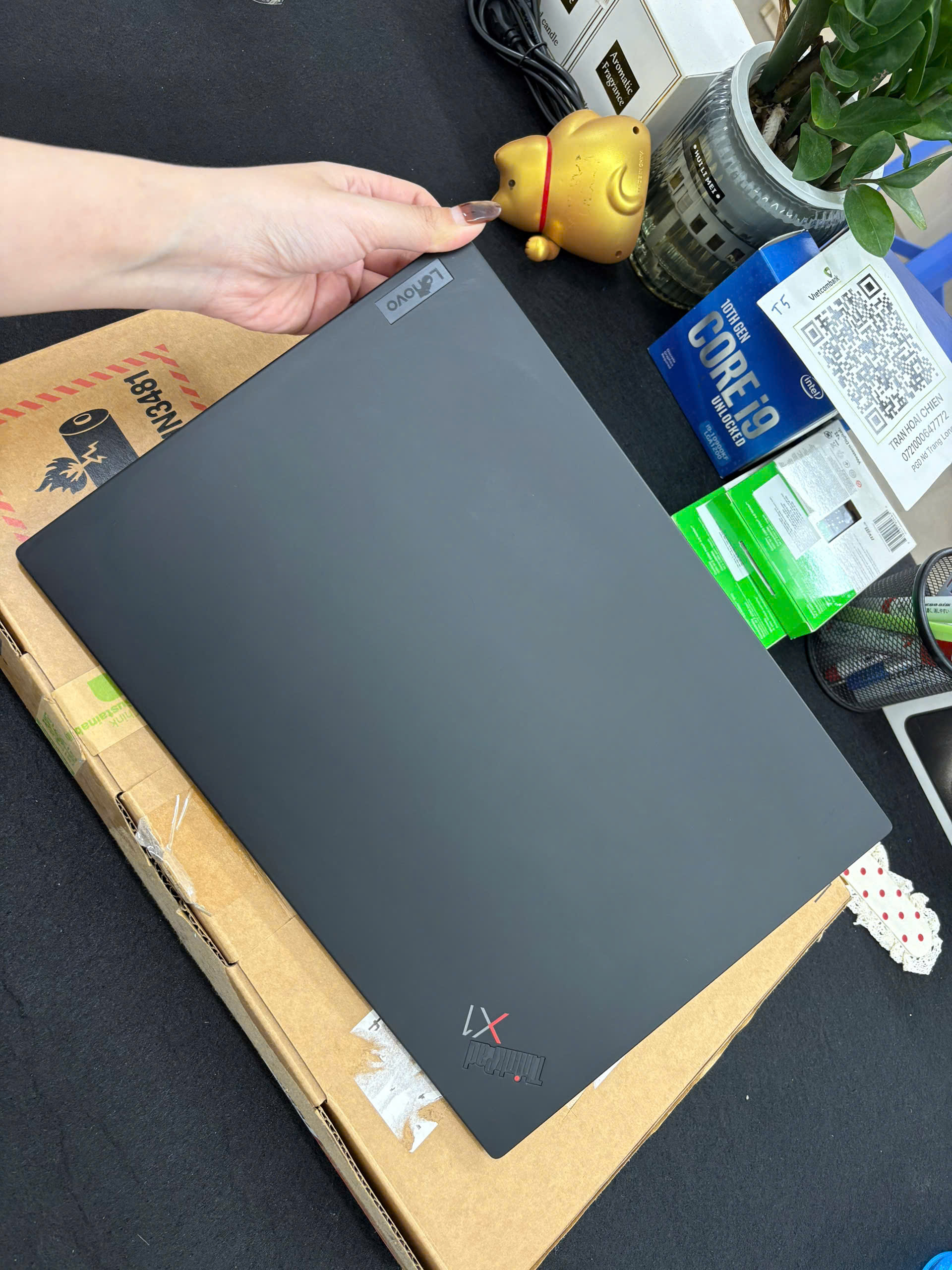 Thinkpad X1 Carbon G9