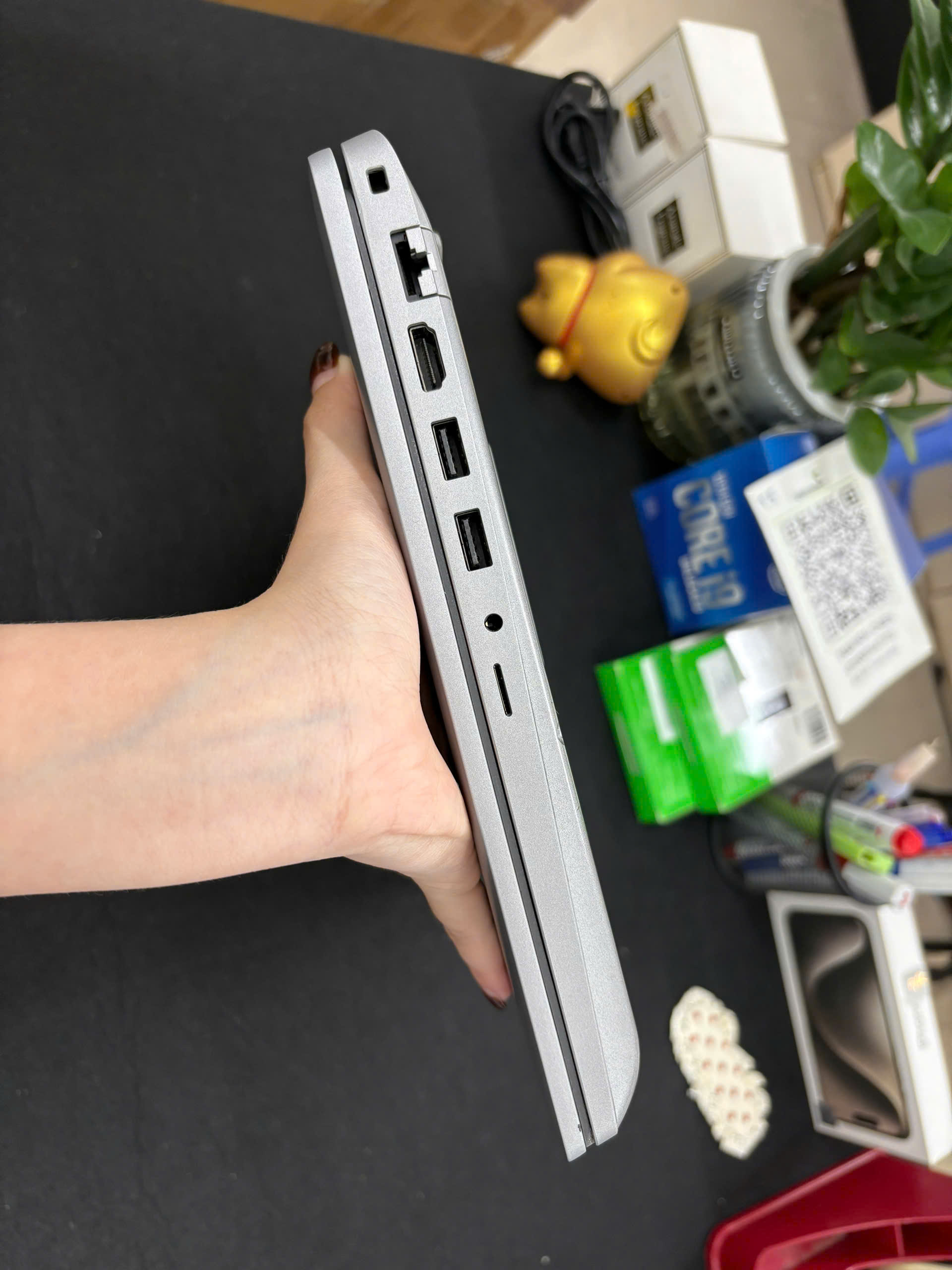 Dell Precision 3561