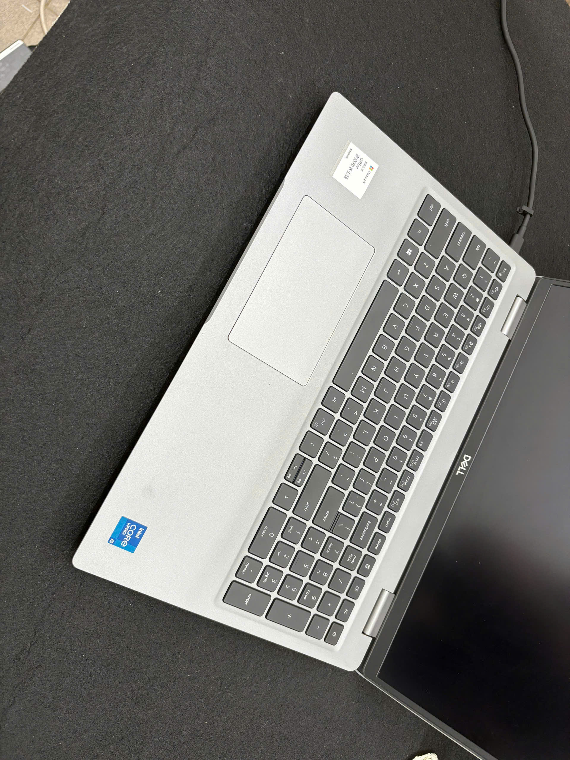 Dell Precision 3561