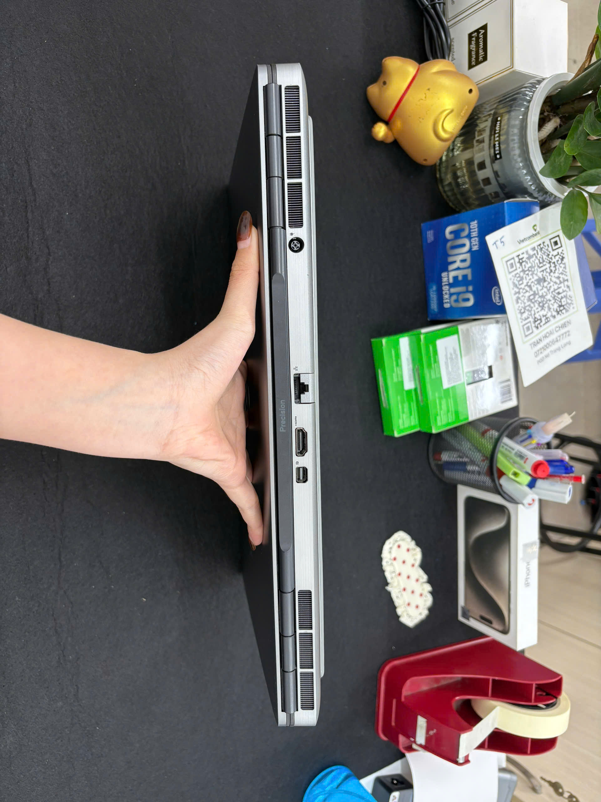 Dell Precision 7560